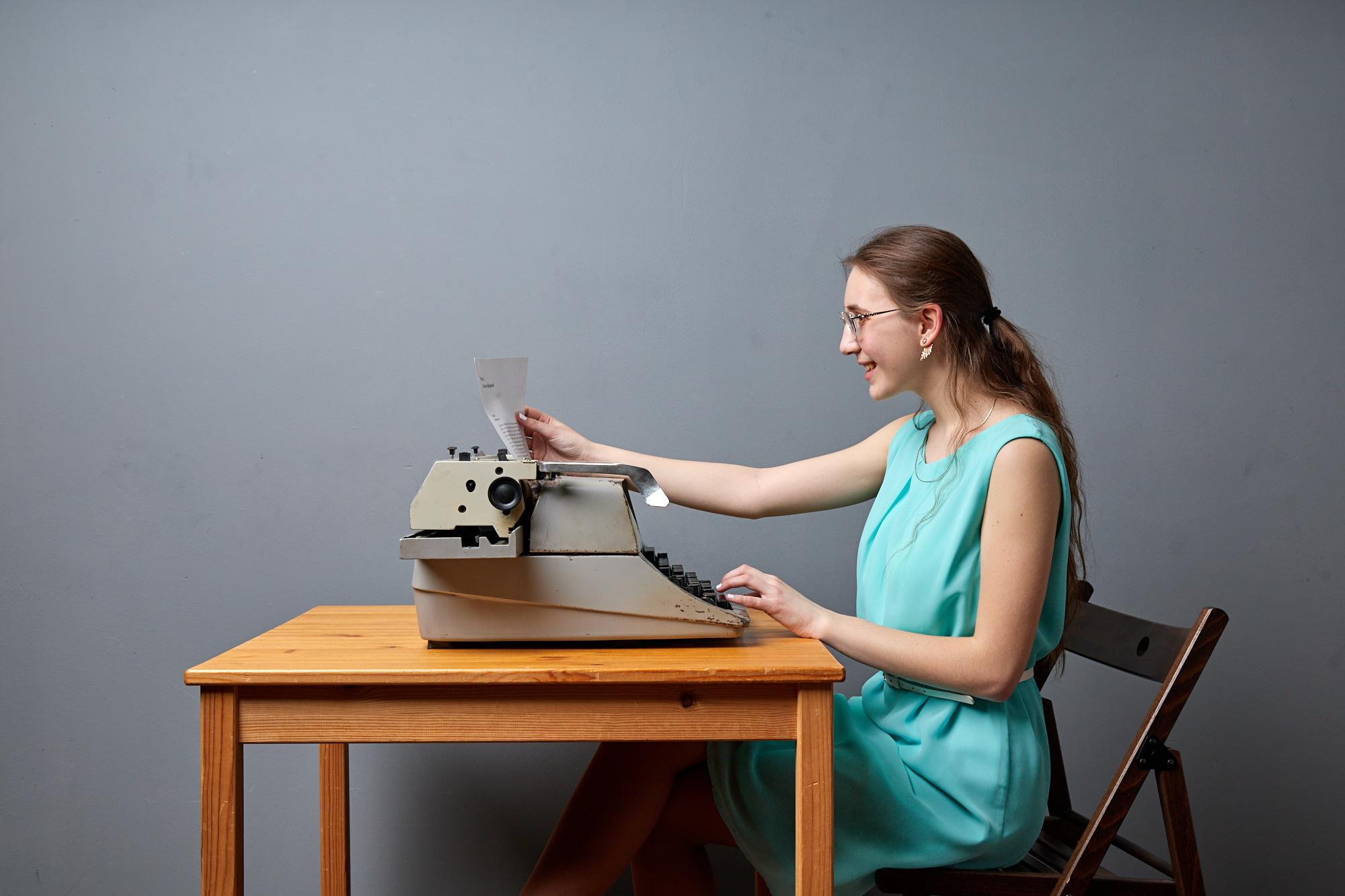 Фотосессия Элины в студии фотошколы GM Photo. Фотограф из Екатеринбурга Игорь Тихомиров. Пейзажное фото и фотосессии