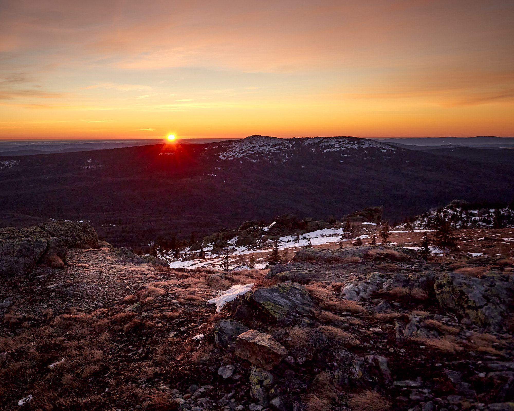 Гора Таганай, метеостанция. Фотограф из Екатеринбурга Игорь Тихомиров. Пейзажное фото и фотосессии