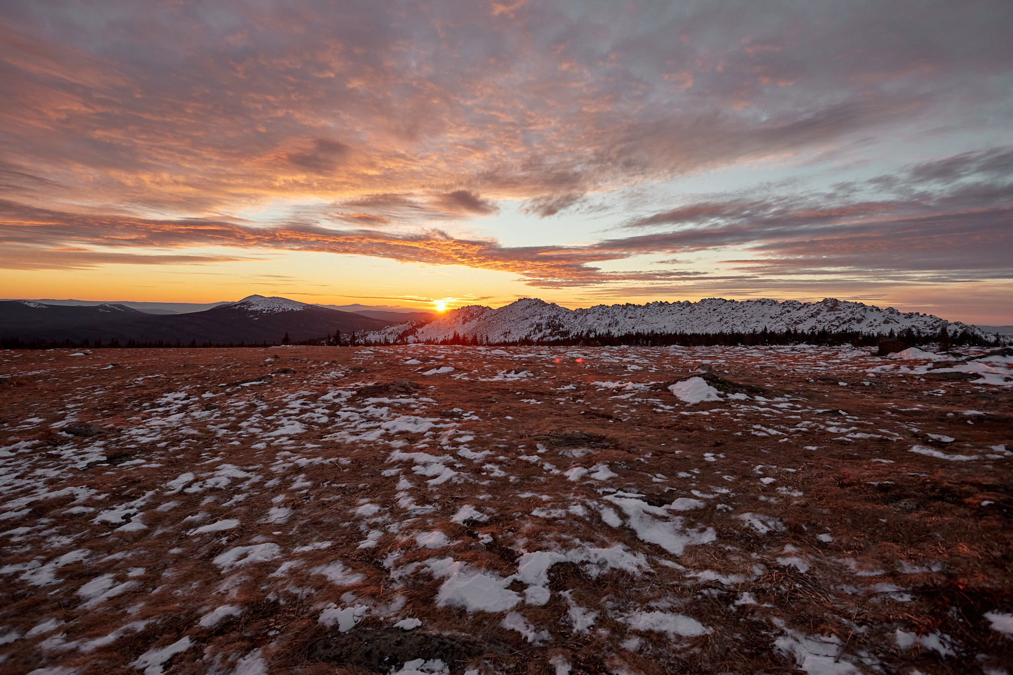 Гора Таганай, метеостанция. Фотограф из Екатеринбурга Игорь Тихомиров. Пейзажное фото и фотосессии