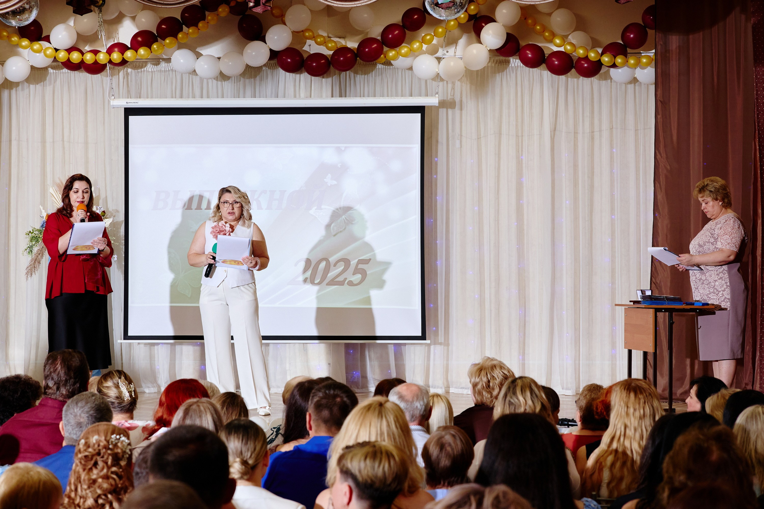 Выпускной 35 Сош. Фотограф Выпускные альбомы Таганрог Сергей Коробченко