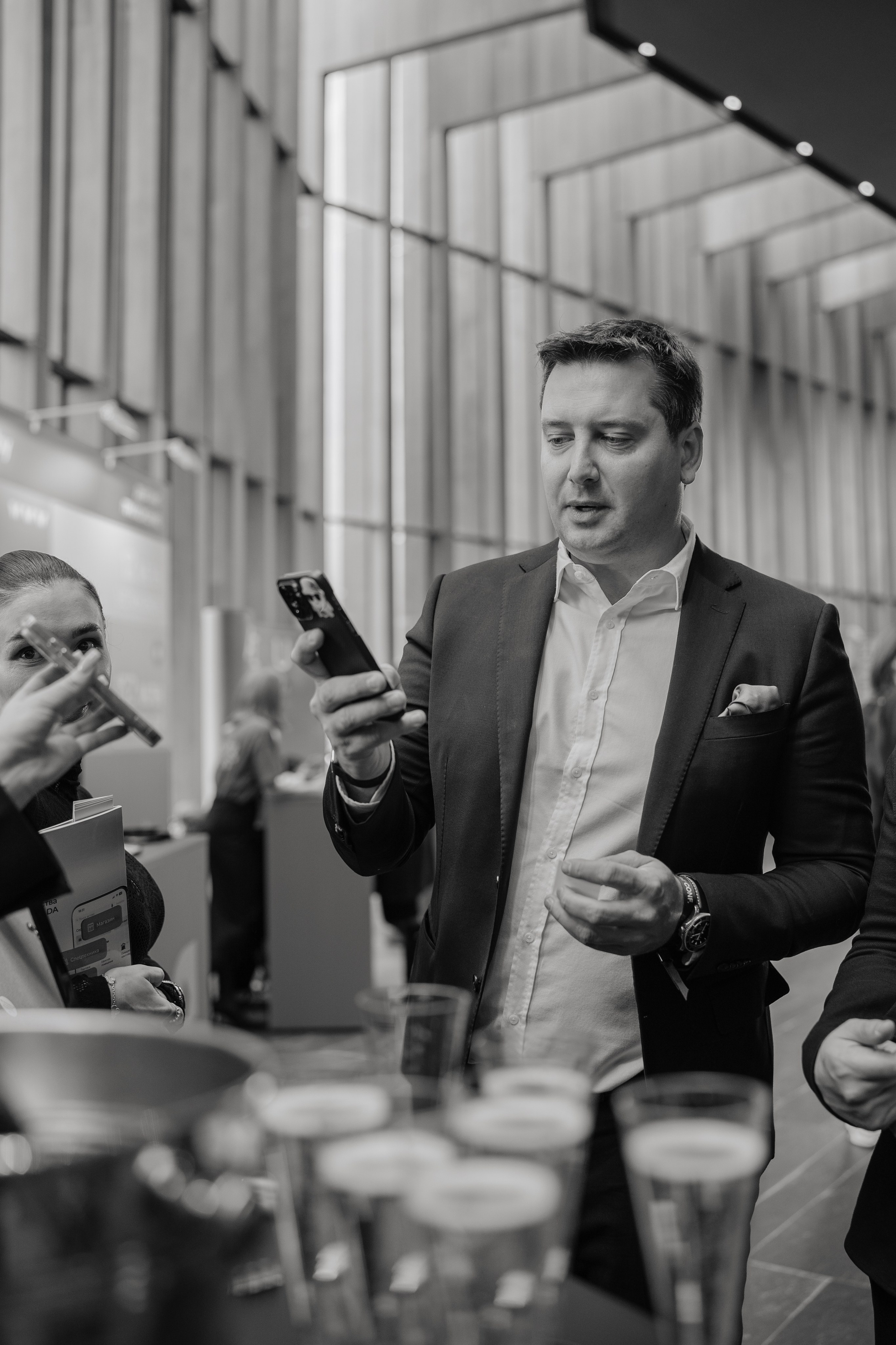 Фотограф репортажный на конференцию/форум в Москве. Репортажный фотограф в Москве Саша Дружинина