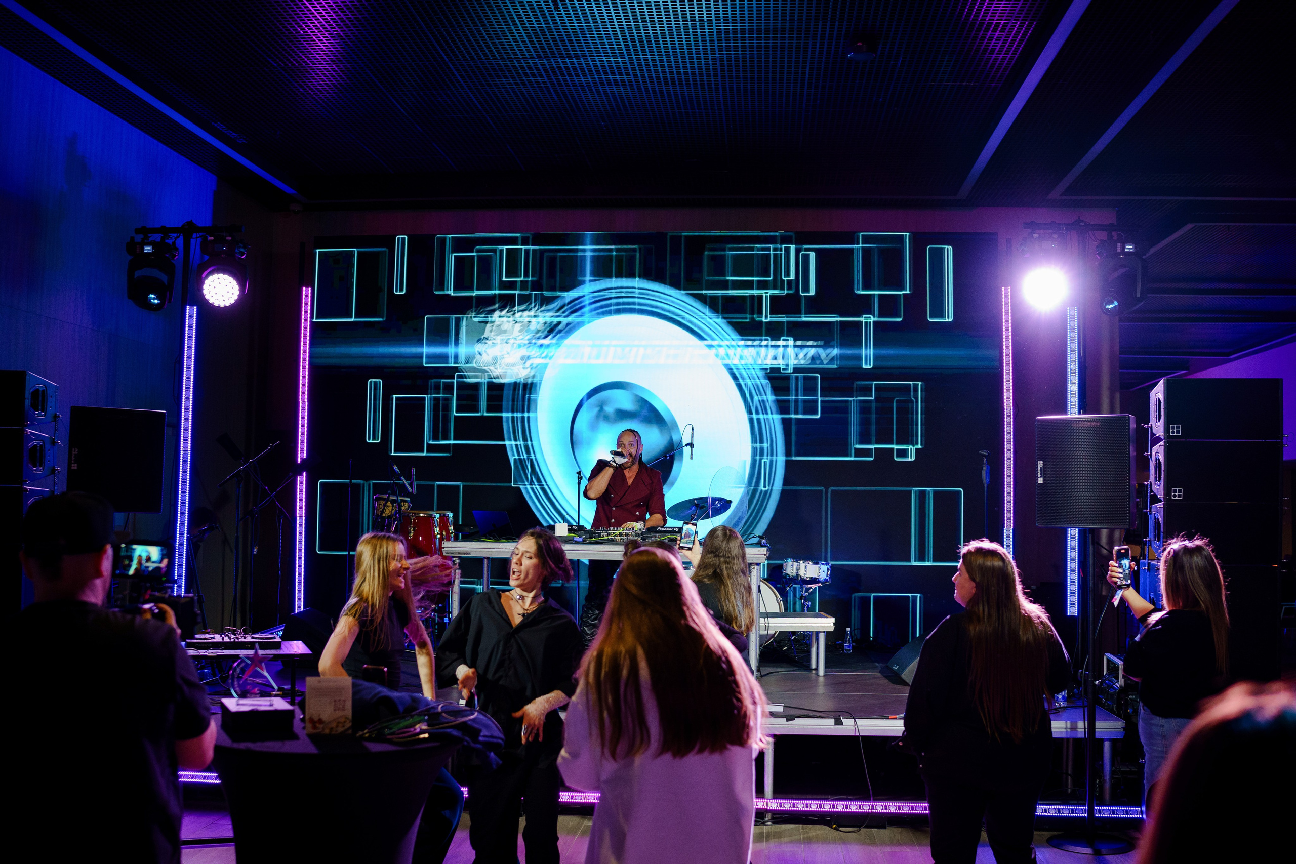 Фотограф на мероприятие в Лужники. Репортажный фотограф в Москве Саша Дружинина