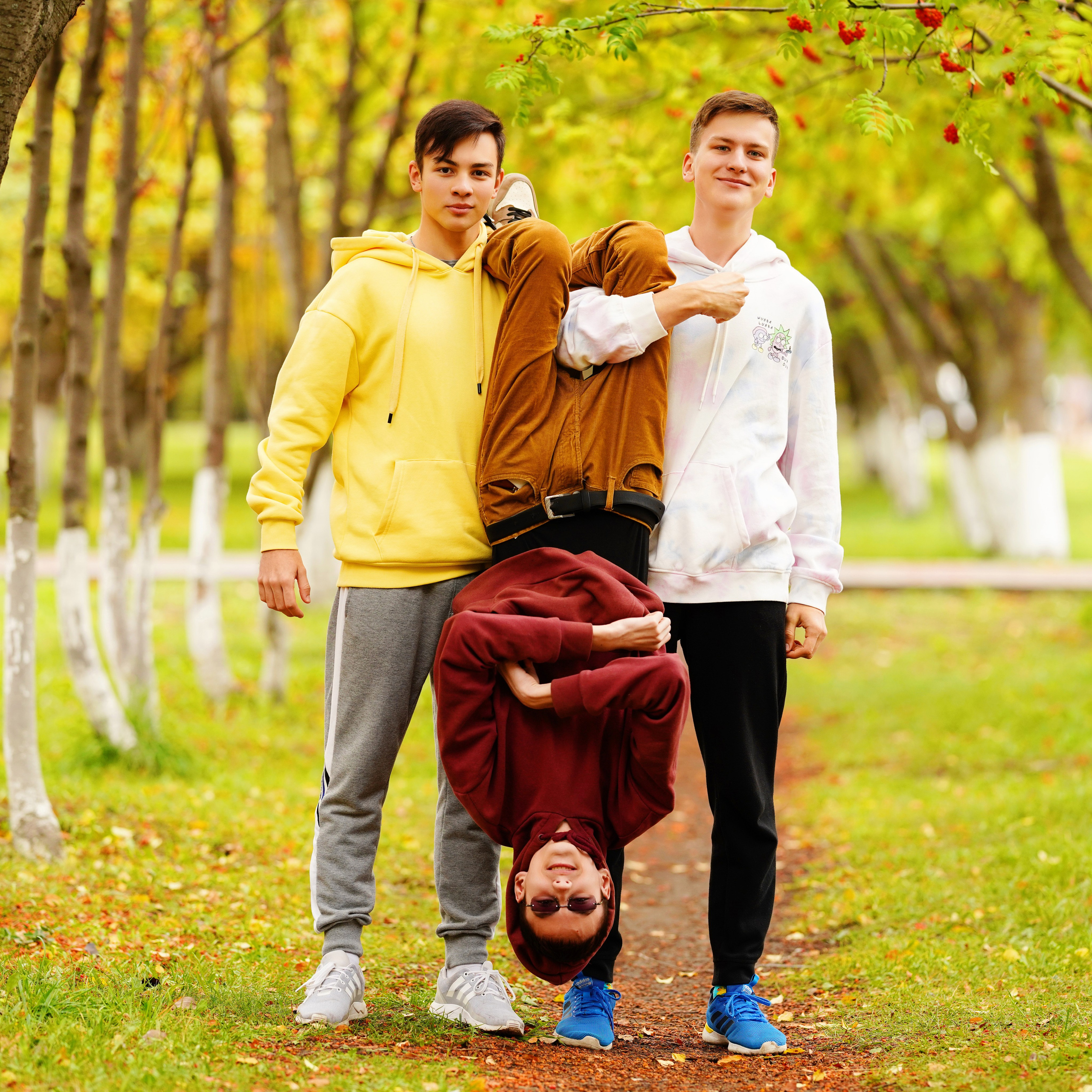 Осень 9,11 класс. Выпускные альбомы в Набережных Челнах