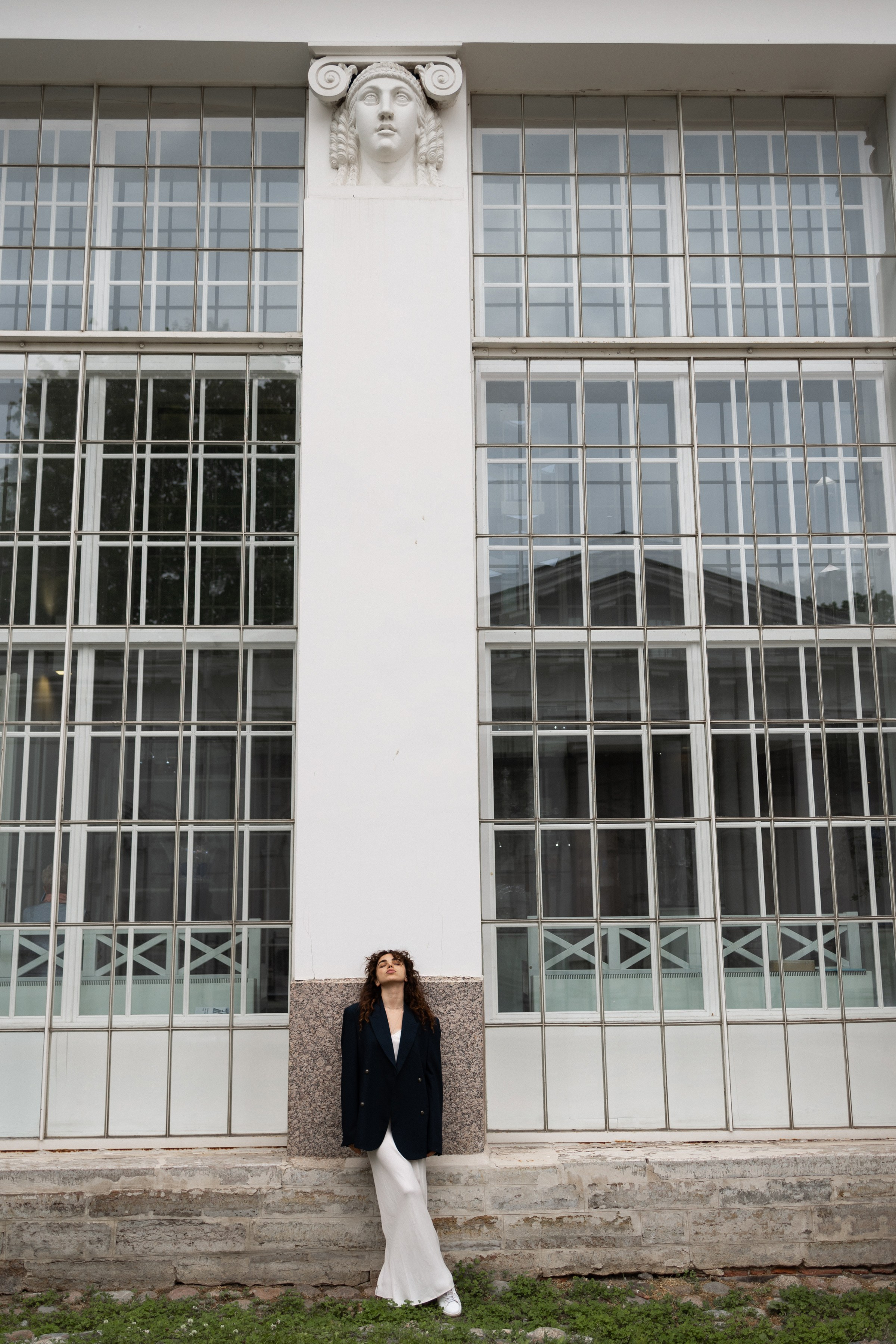 Прогулочная фотосессия. Портретный фотограф СПб, женский фотограф, минимализм и эстетика