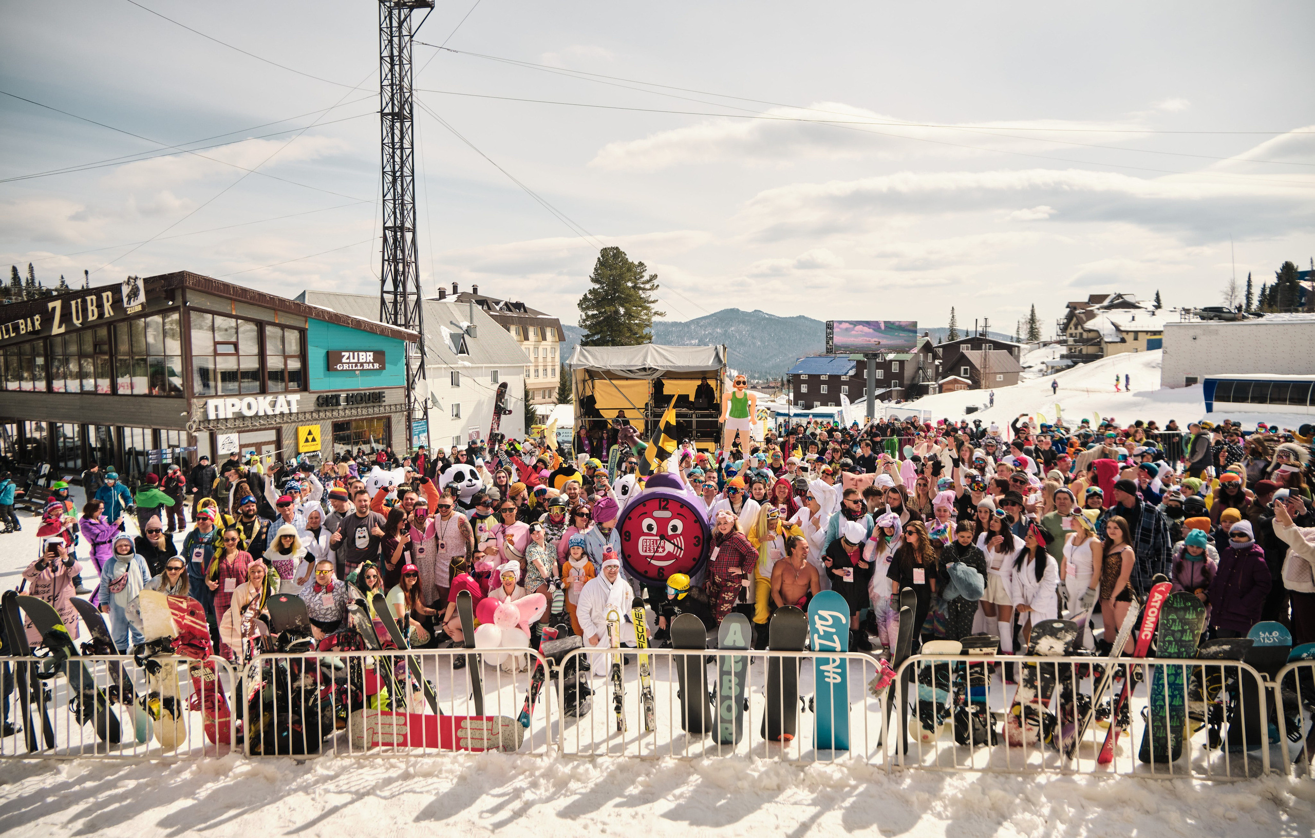 Грелка фест 21.04.2023. Свадебный и семейный фотограф в Новокузнецке Иван Иванов