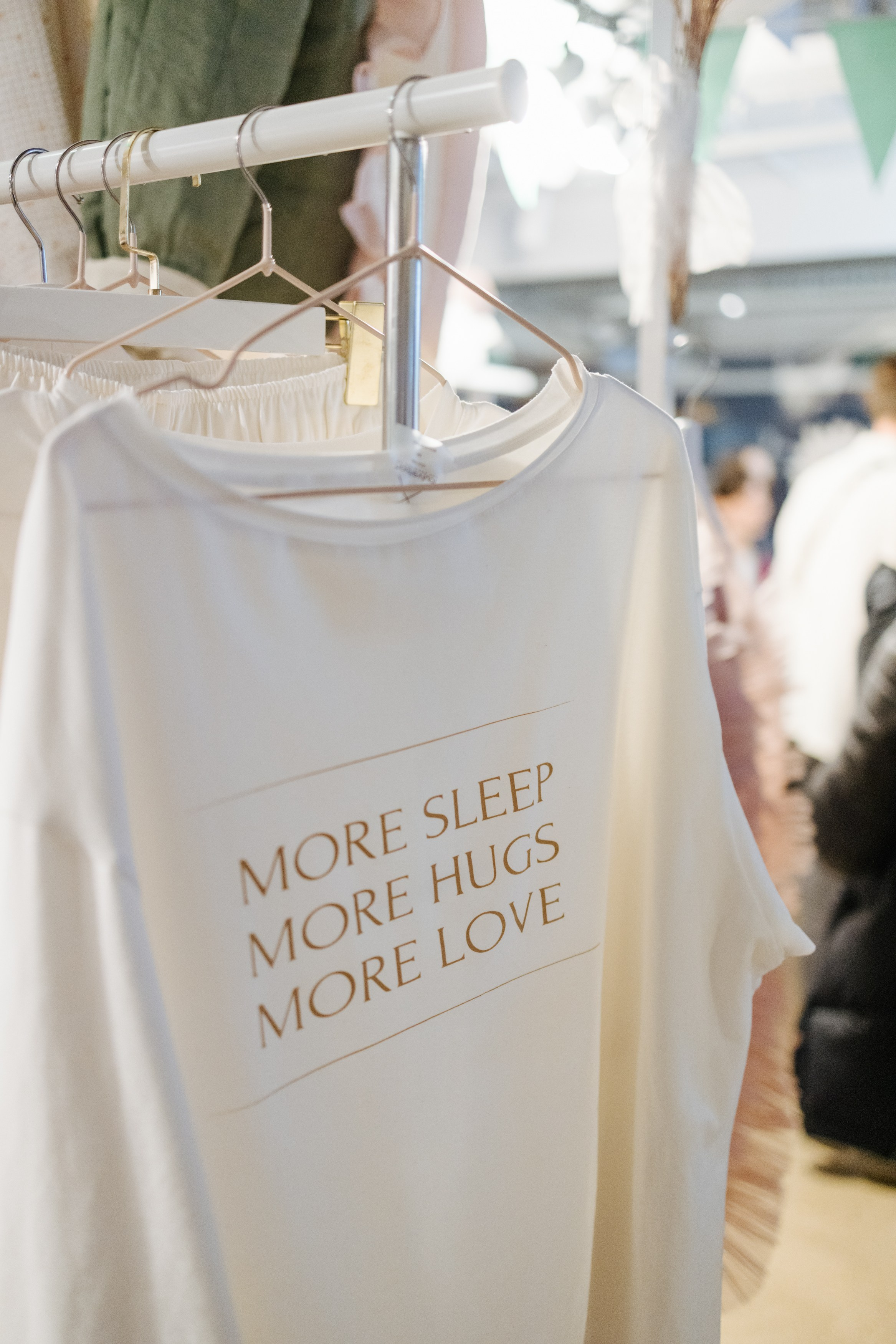 2–3 марта 2024 в пространстве «Три вокзала. Депо» / День 1 / фото Валерий Белобеев. Фотоотчеты «Ламбада-маркета»