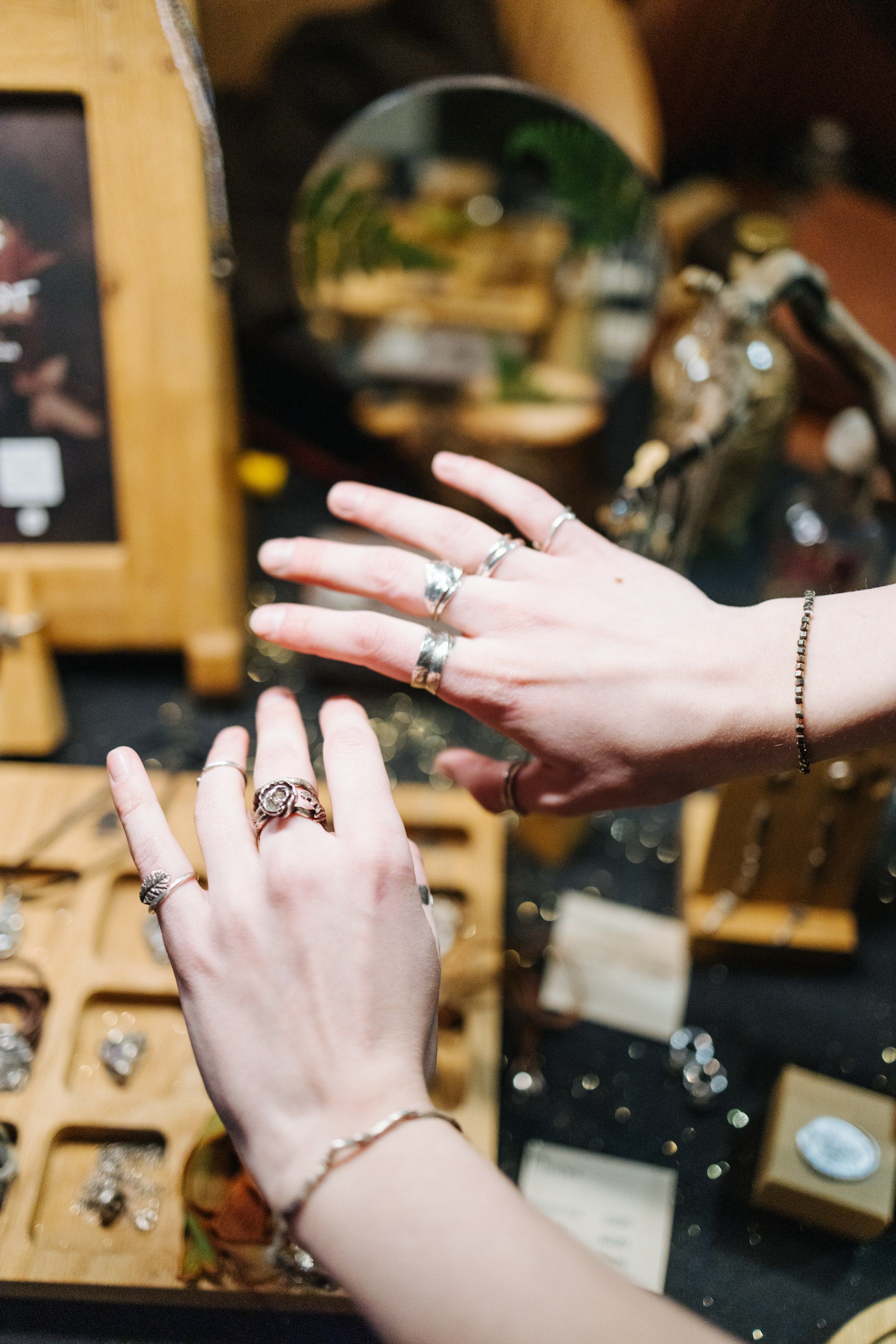 2–3 марта 2024 в пространстве «Три вокзала. Депо» / День 1 / фото Валерий Белобеев. Фотоотчеты «Ламбада-маркета»