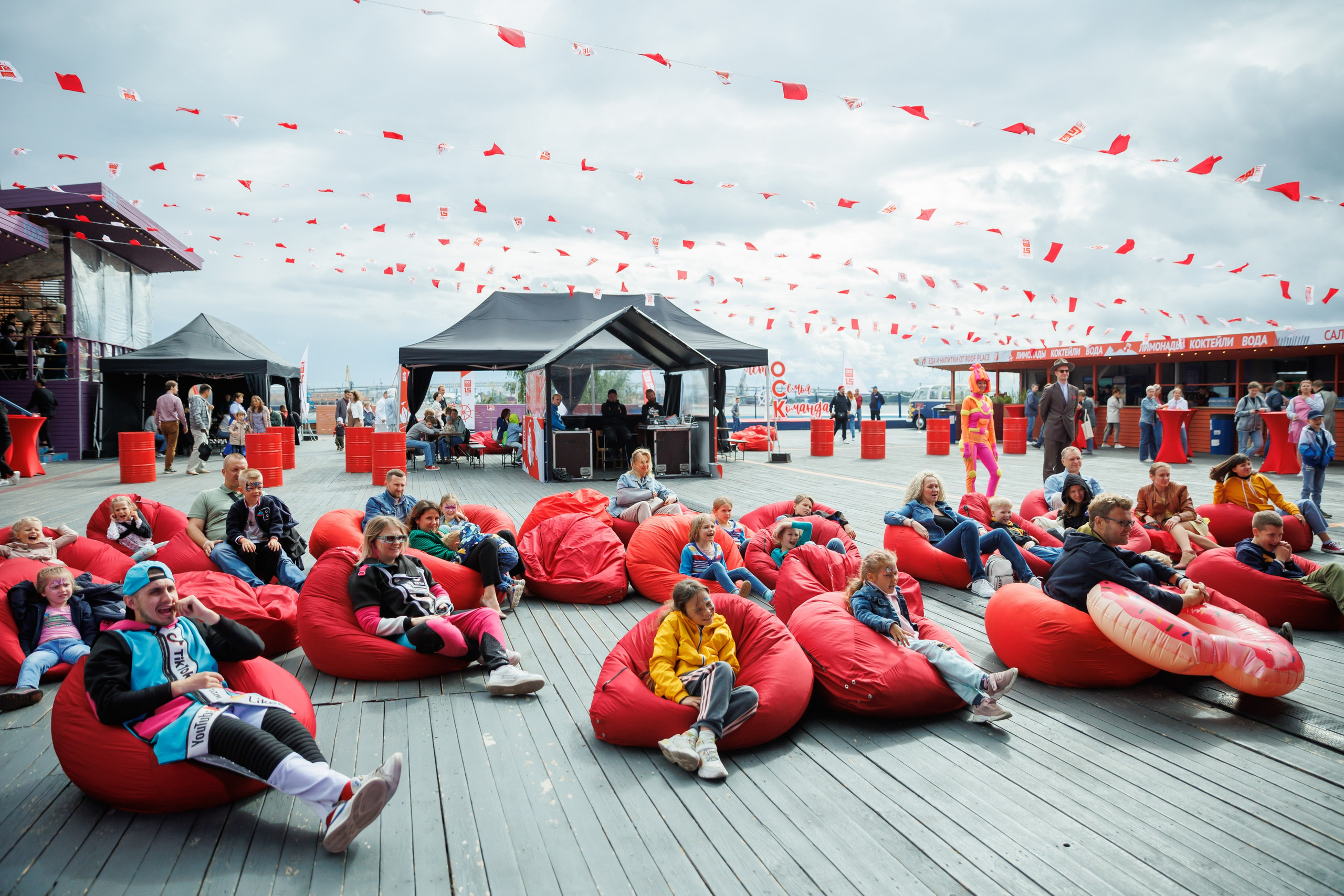 Детское. Фотограф событий, Максим Романенко