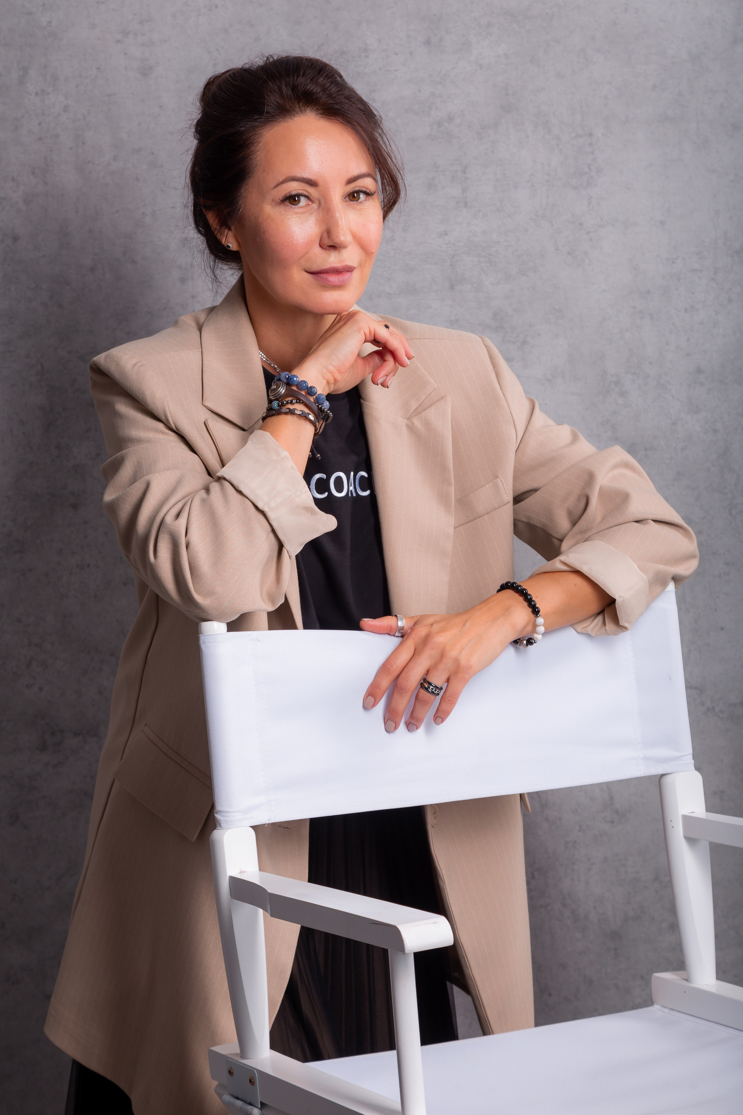 Портретная фотосессия коуча Юлии. Фотограф Антон Клейнос, Владивосток