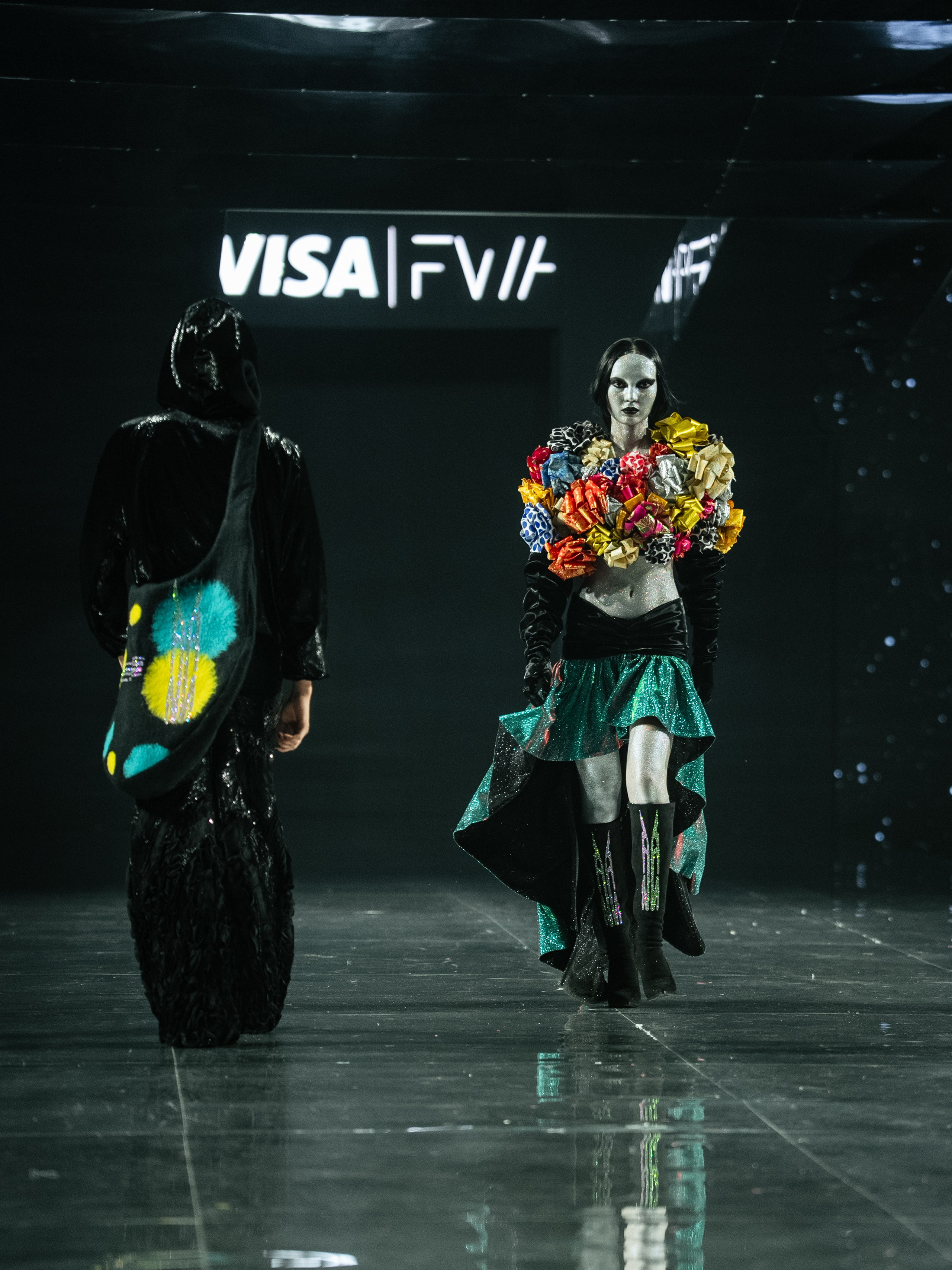 Visa Fashion Week YESYES. Сайт Алматинского НЮ АРТ, будуар и фэшн фотографа Дениса Карпенко