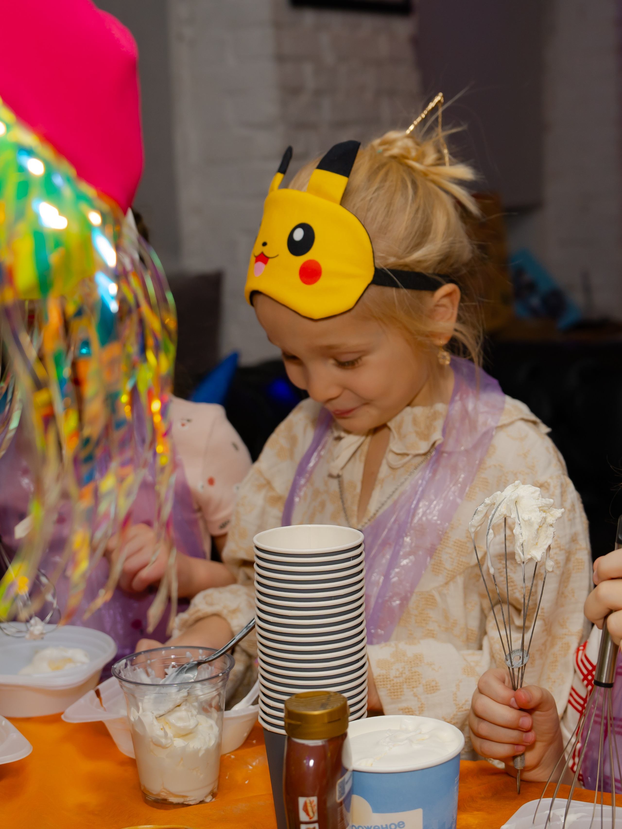 Битва подушками. Крамер Юлиана детский и семейный фотограф