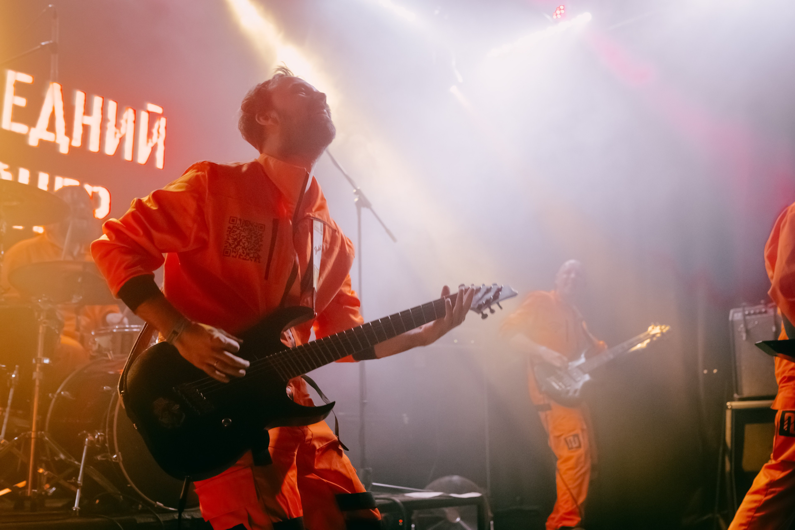 ПОСЛЕДНИЙ ПИОНЕР. Фотограф Елена Богачева (lenalena_na_na_na)