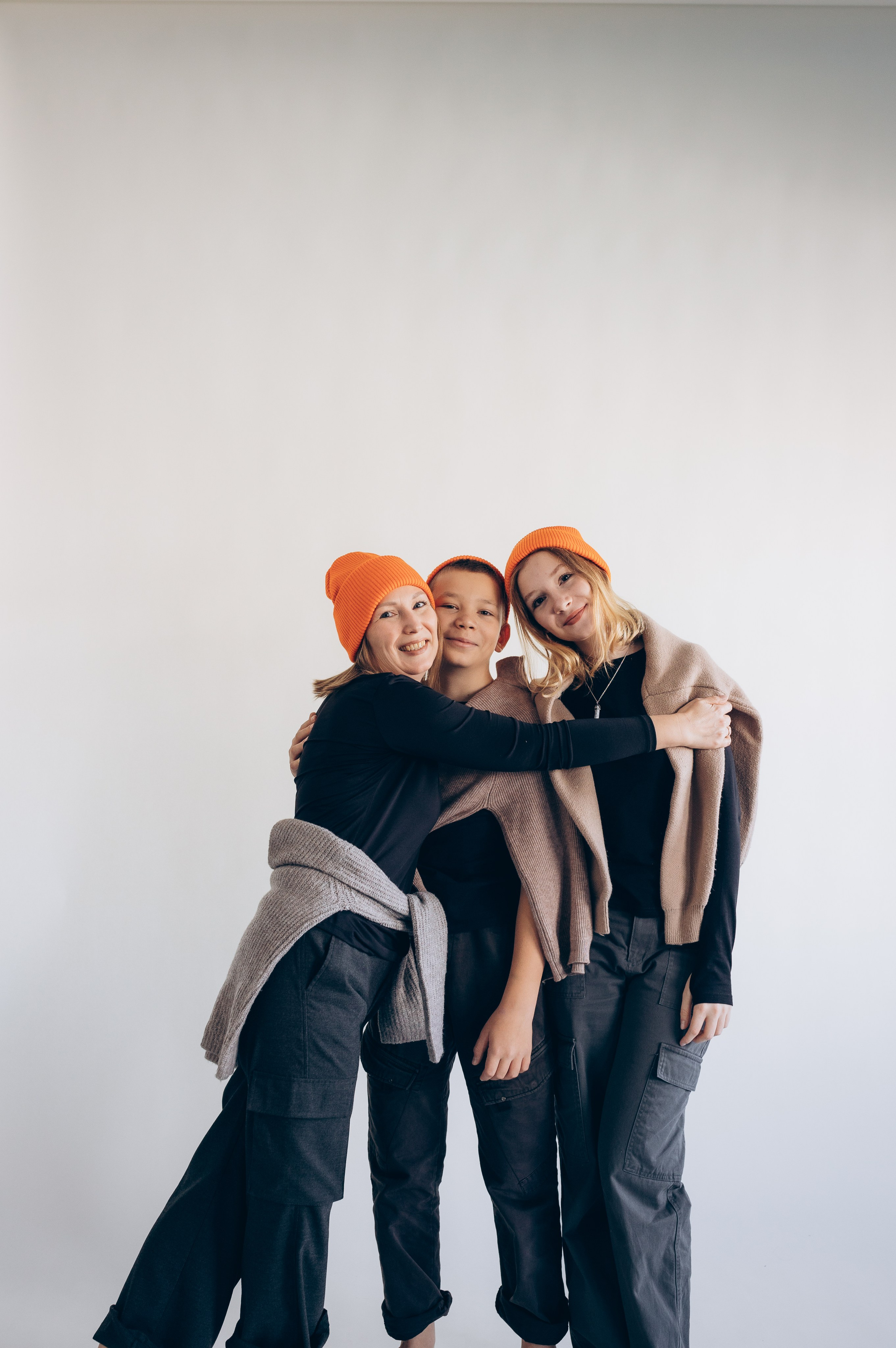 Оранжевые шапки. Фотограф в Челябинске Снежана Резниченко