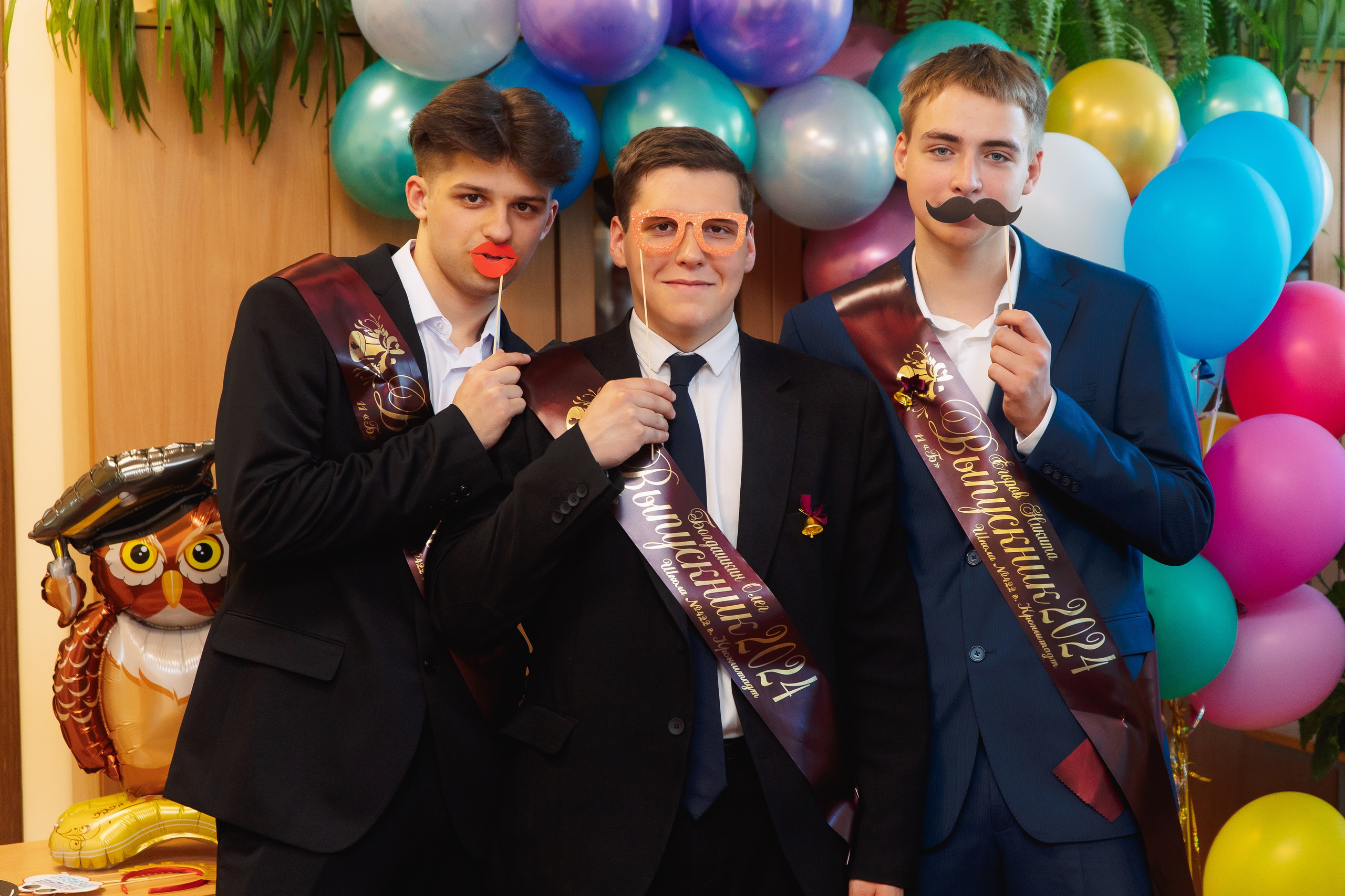 Последний звонок. Фотограф в Кронштадте и Санкт-Петербурге Анастасия Коваленко