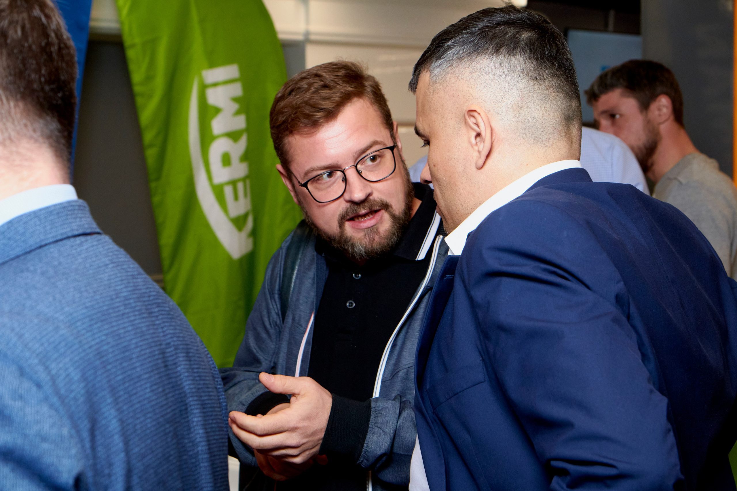 Мастер Ватт, конференция Екатеринбург 2023. Предметный и репортажный фотограф Алексей Кротов