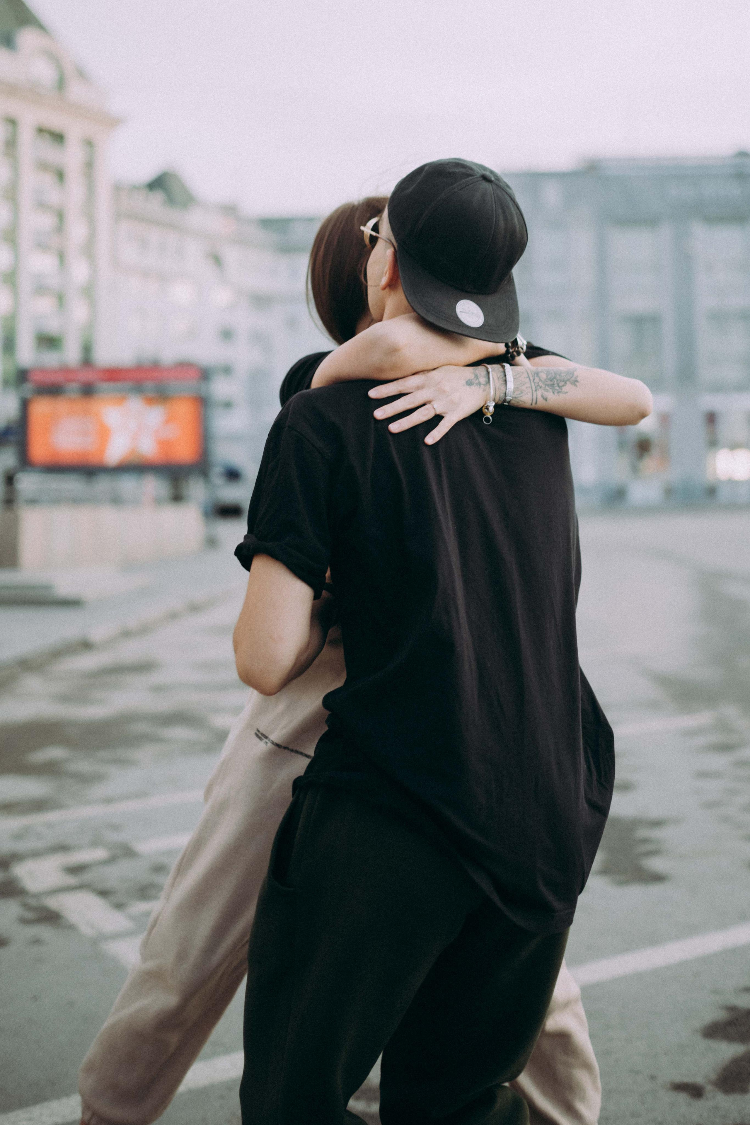 Эмиль и Диана. Свадебный фотограф Новосибирск | Готовность фото от 14 дней