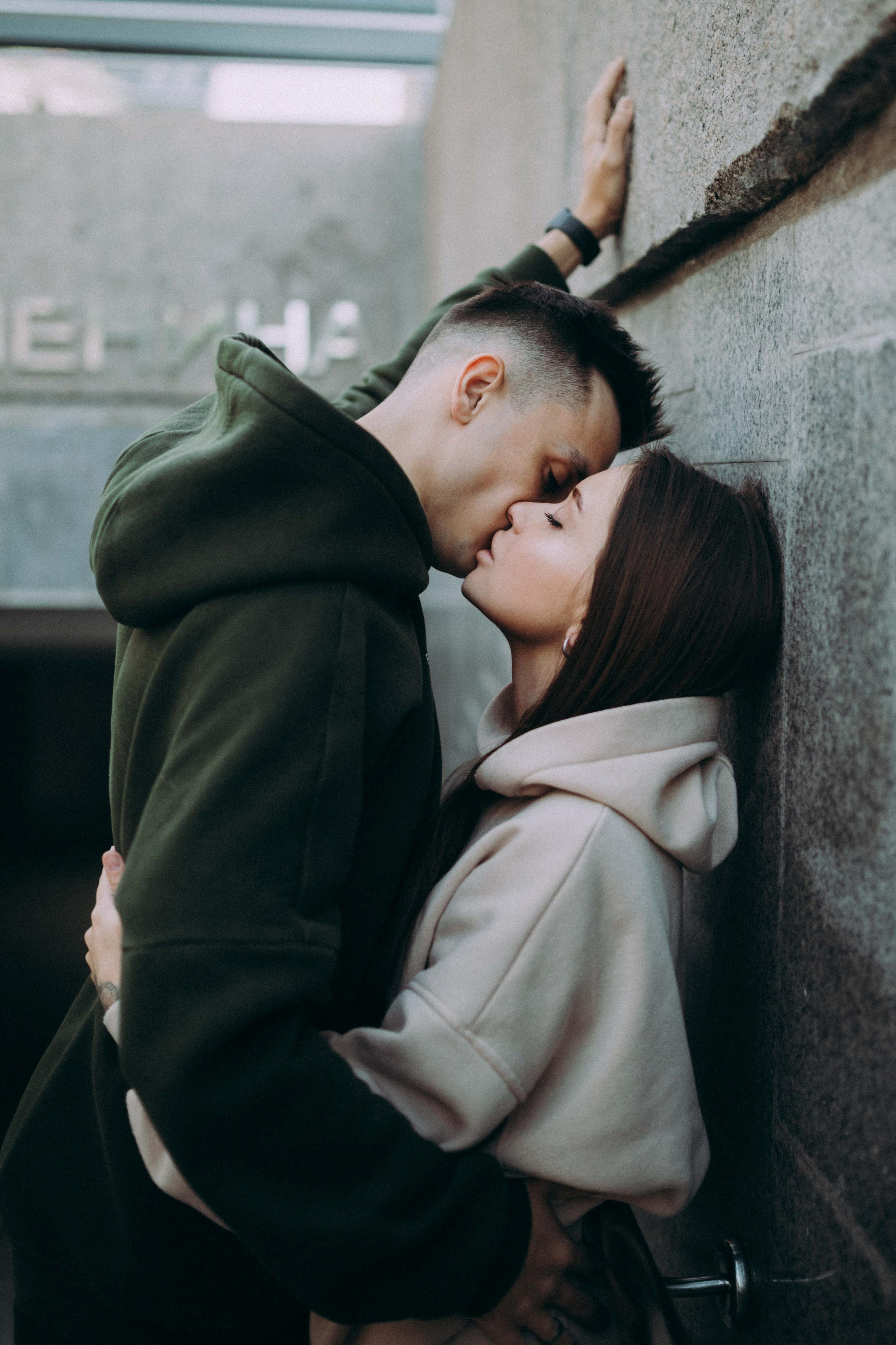 Эмиль и Диана. Свадебный фотограф Новосибирск | Готовность фото от 14 дней