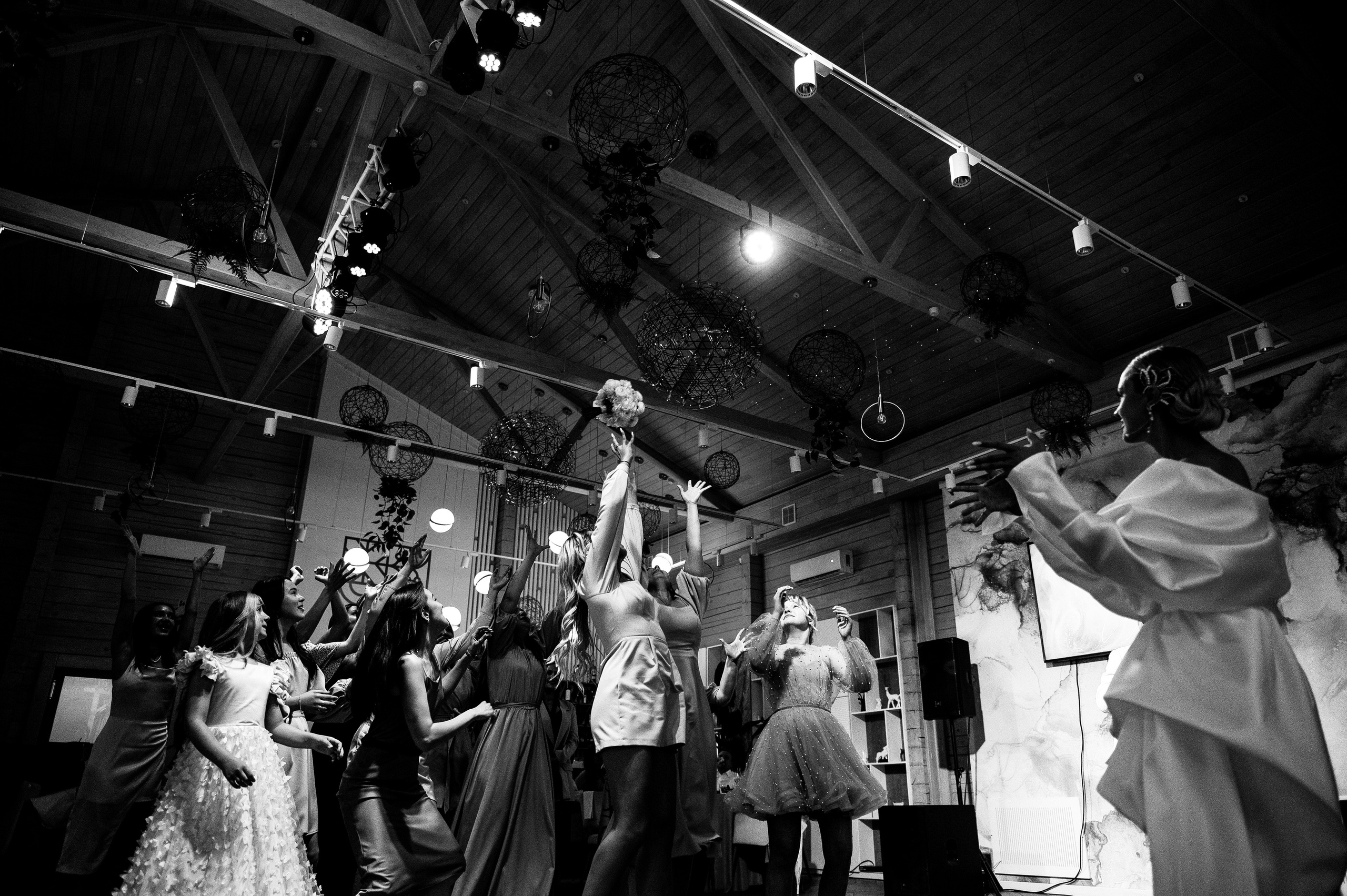 Шлейф для енота. Свадебный фотограф Саша Базенко