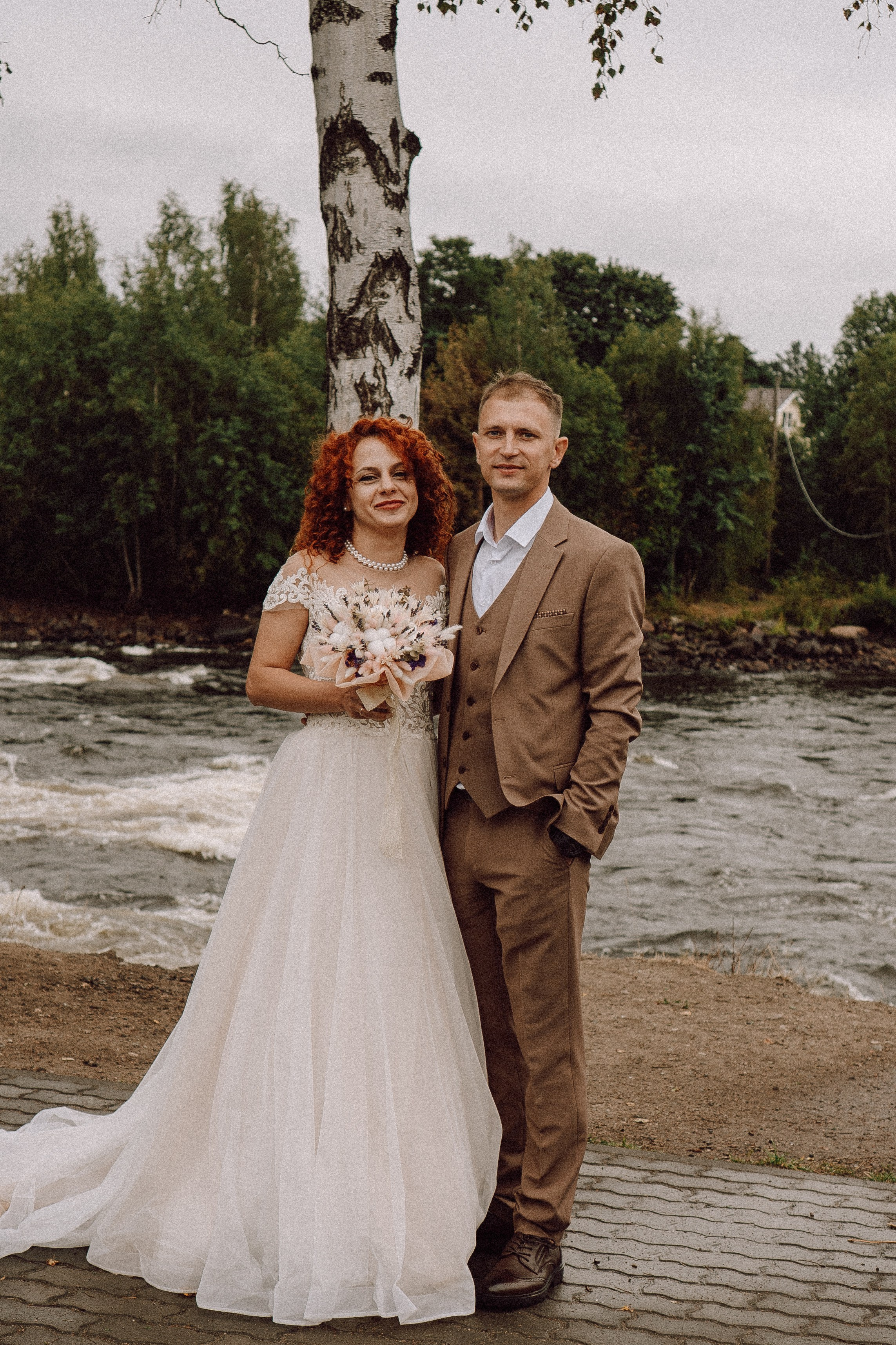 СВАДЕБНАЯ ФОТОСЕССИИЯ ПАРЫ В ГОРОДЕ ПРИОЗЕРСК В СОСНОВОМ ЛЕСУ И С ПИКАПОМ. Профессиональный фотограф, Санкт-Петербург — Виктория Богомолова