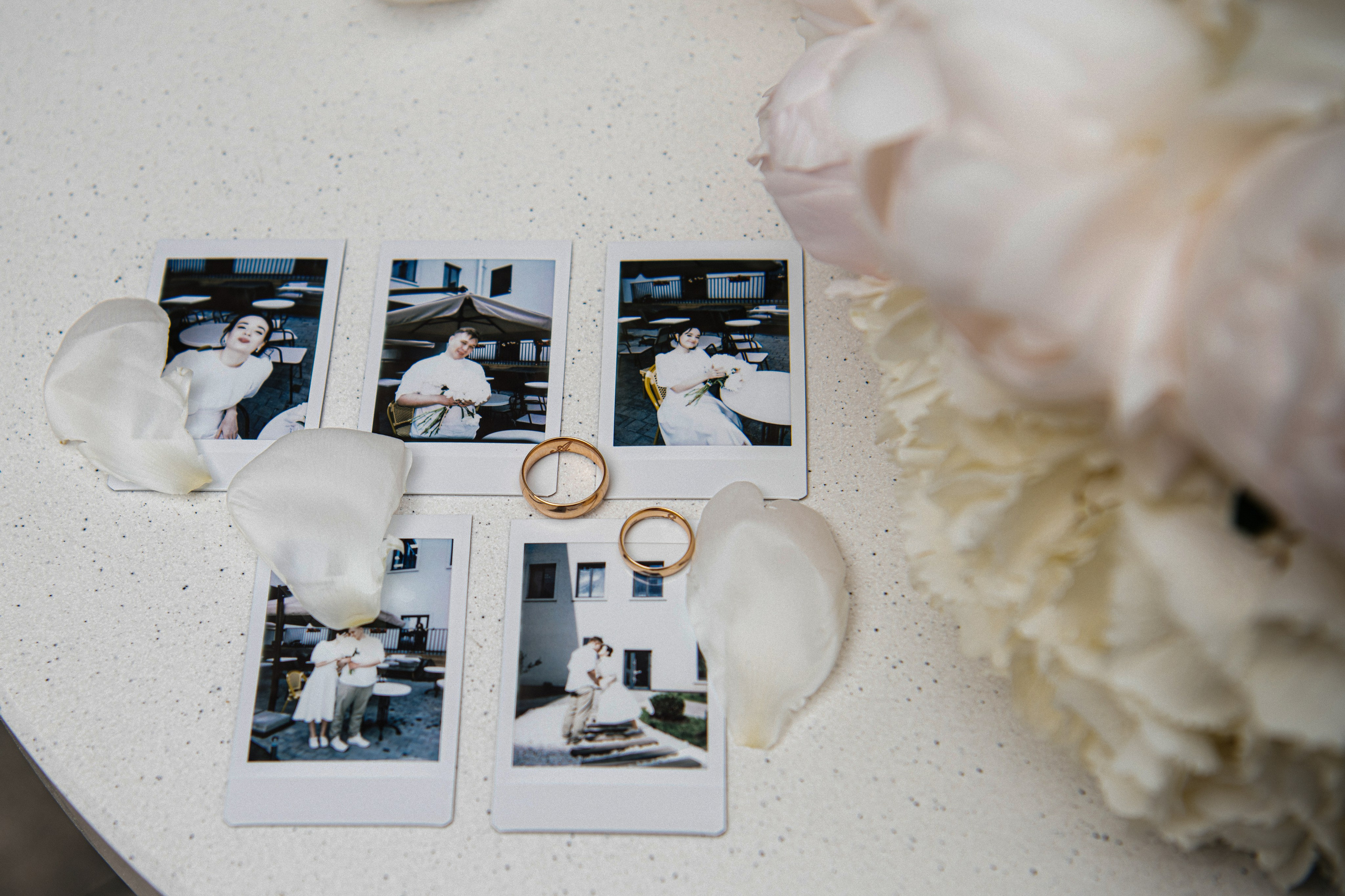 alt="Свадебная фотосессия в Барнауле. Свадебный фотограф Анна Глухова"