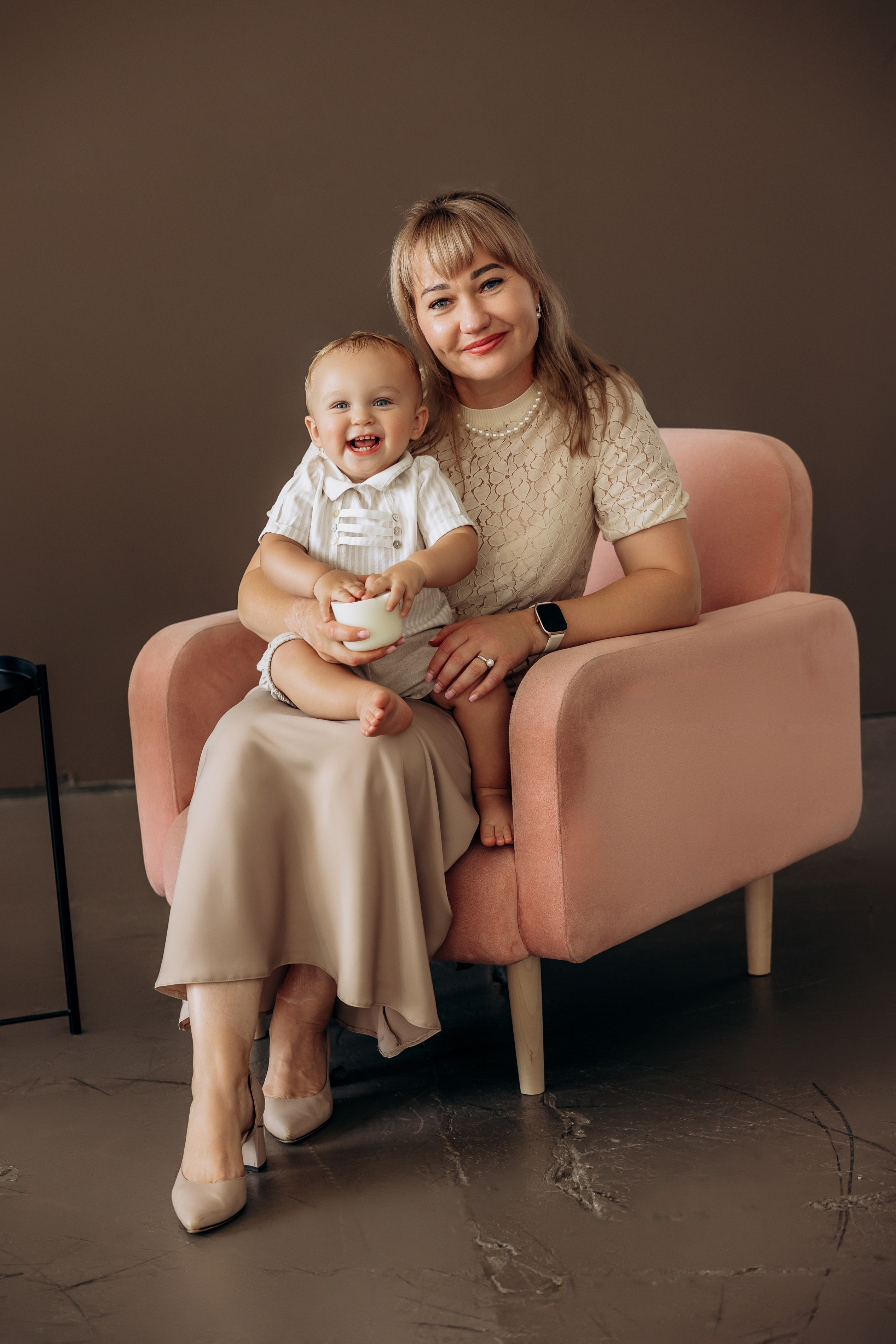 Анастасия и семья. Фотостудия Нюд. Фотограф в Калининграде свадебная фотография, репортажная, фотосессии