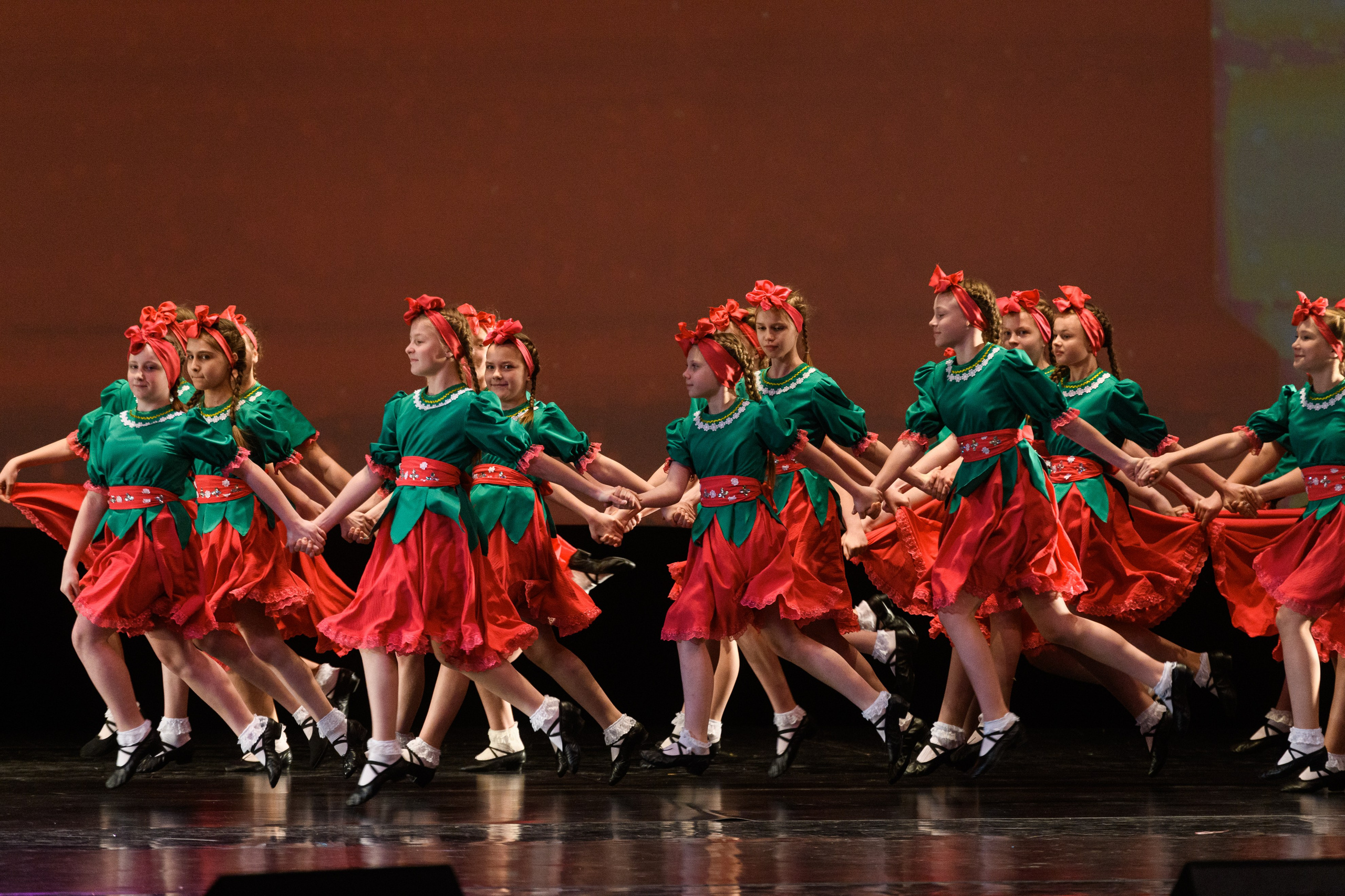 23 апреля, часть 1, БКЗ Октябрьский, г. Санкт-Петербург. Золотое яблочко