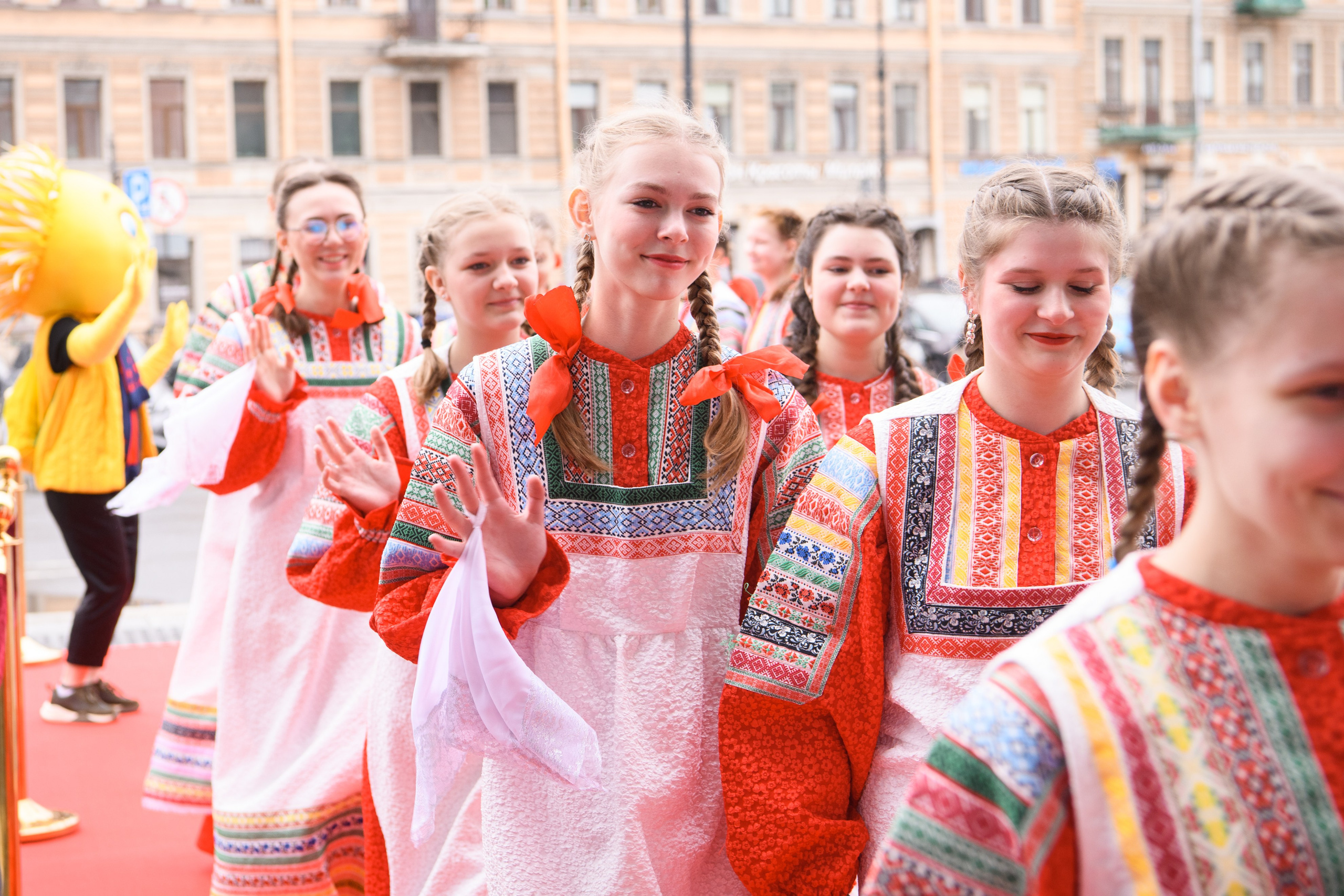 23 апреля, часть 1, БКЗ Октябрьский, г. Санкт-Петербург. Золотое яблочко