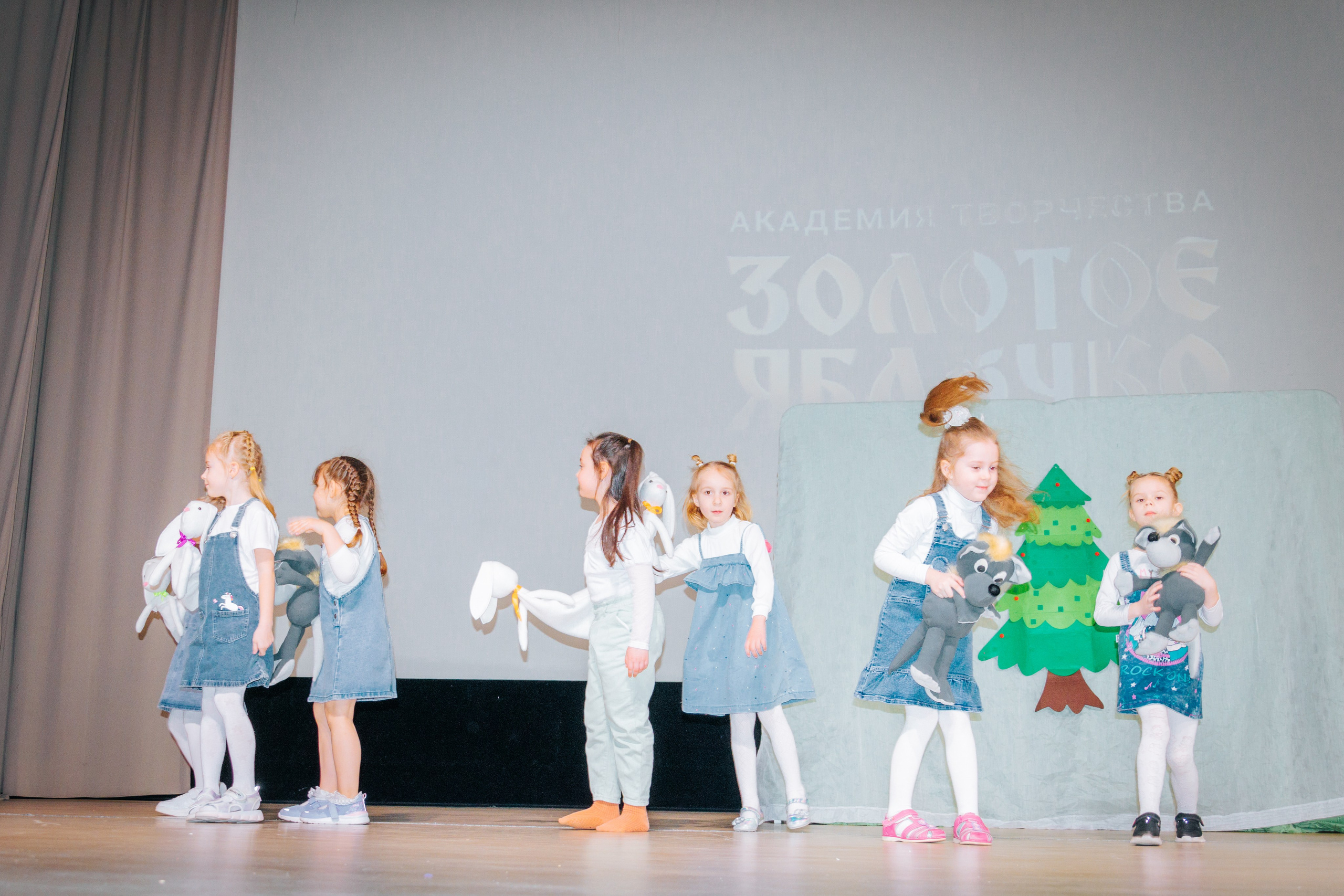 16 марта, г. Суздаль. Золотое яблочко