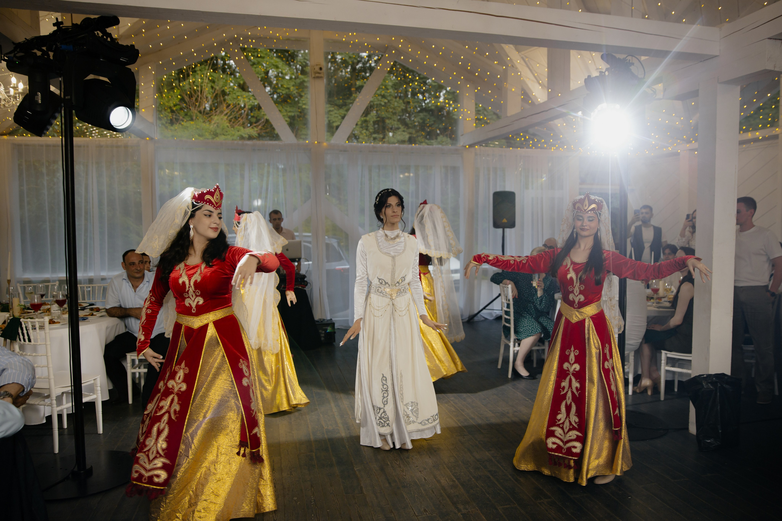 16.06.2024. RETOUCH-HOUSE