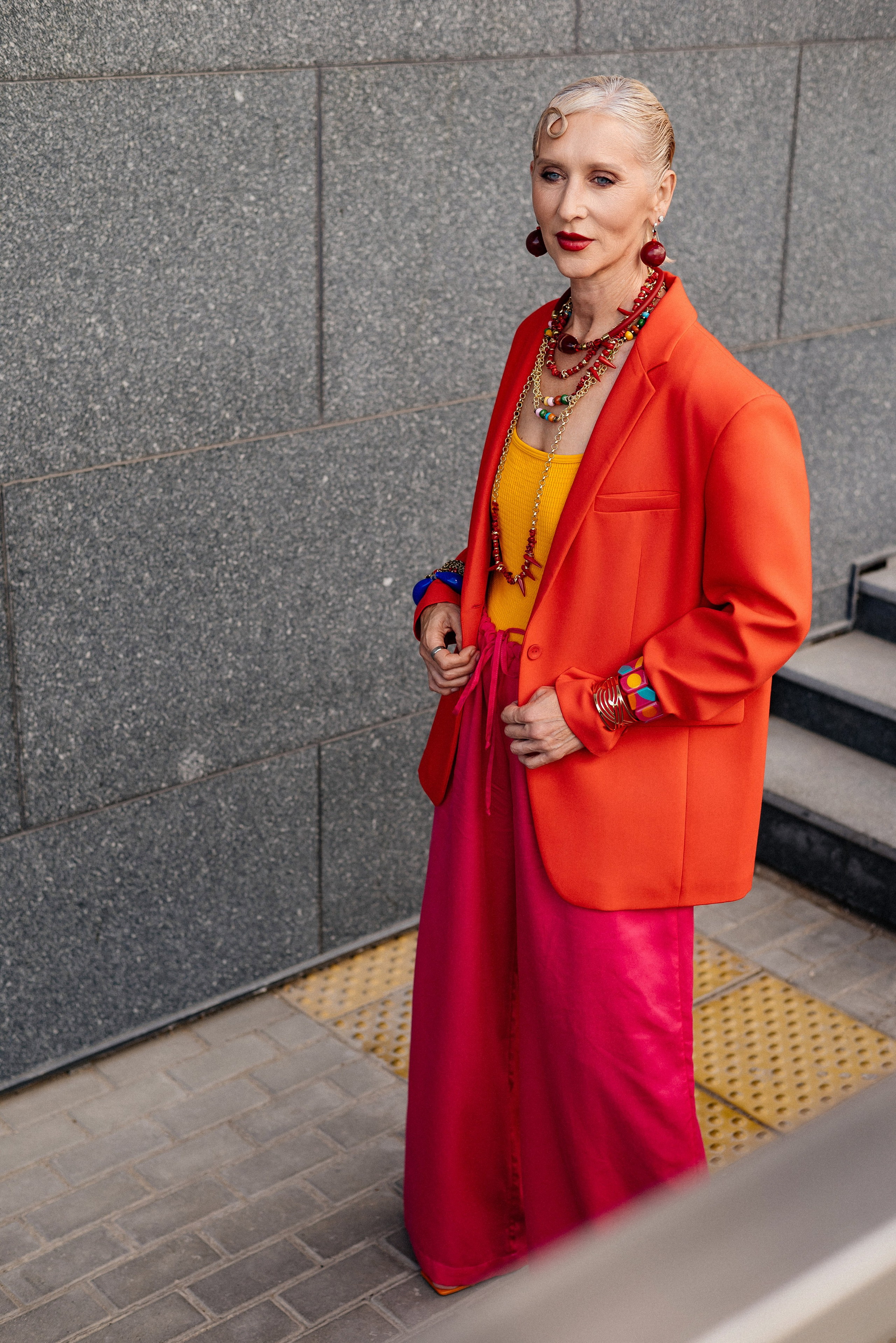 Street style. Женский портрет и свадебный фотограф в Южно-Сахалинске Сергеева Юлия