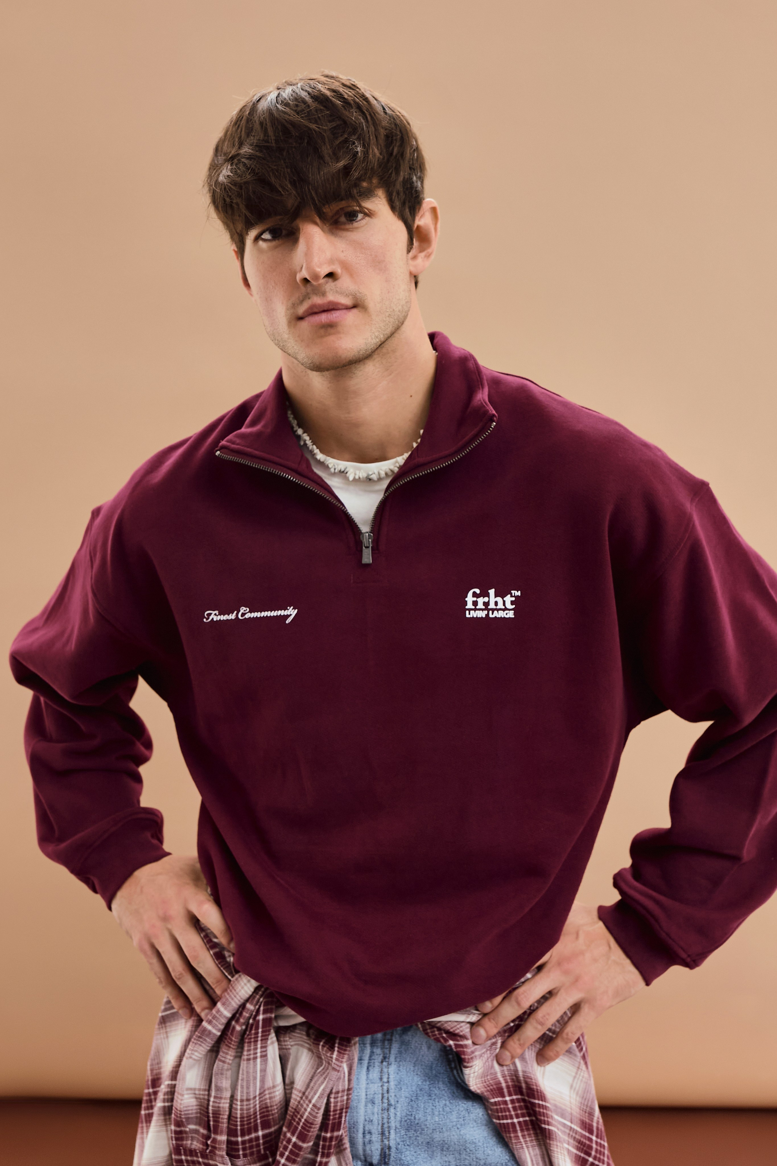 На бумажном фоне. Фотограф Москва| Вероника Полуэктова