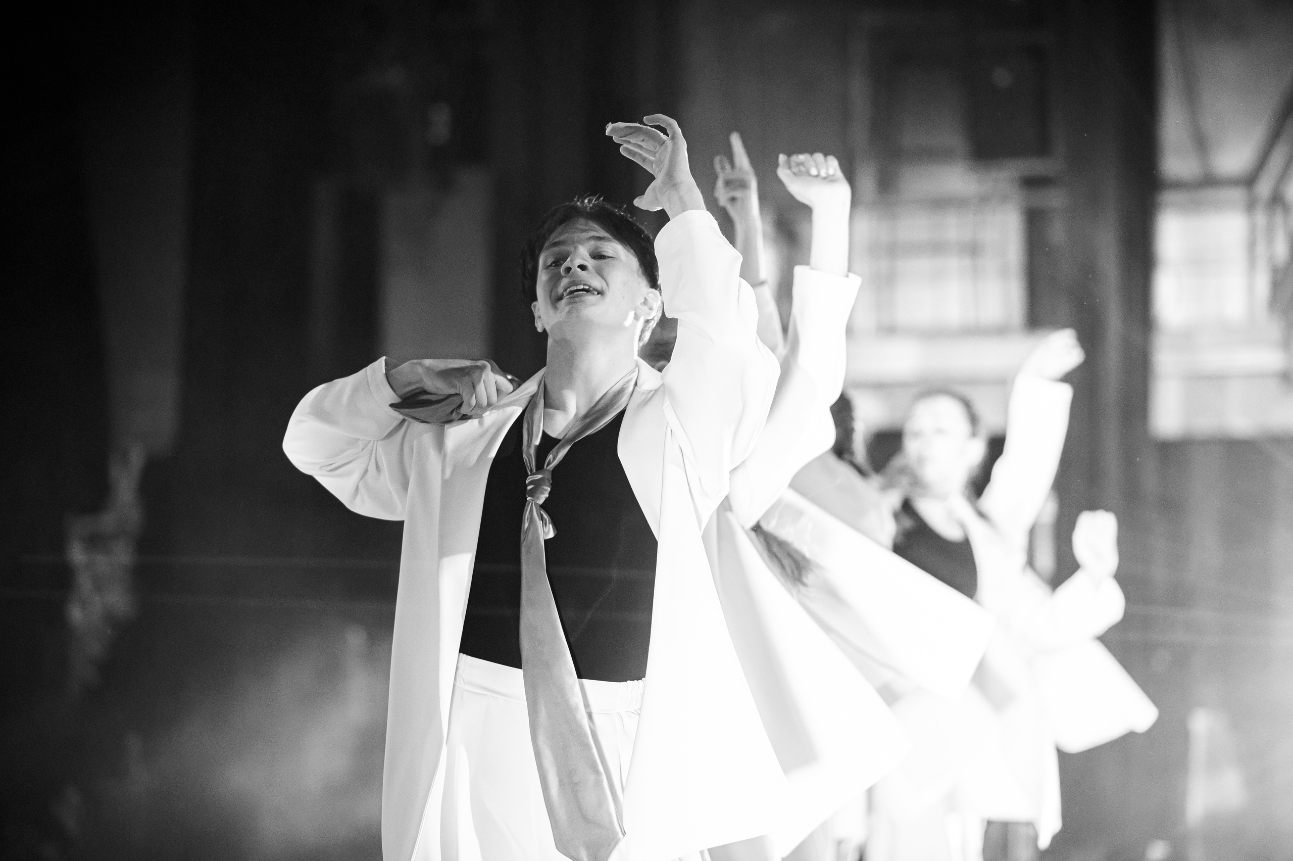 «ИДИ НА СВЕТ», ТХМ «Стиль». SASHA SKETCHER