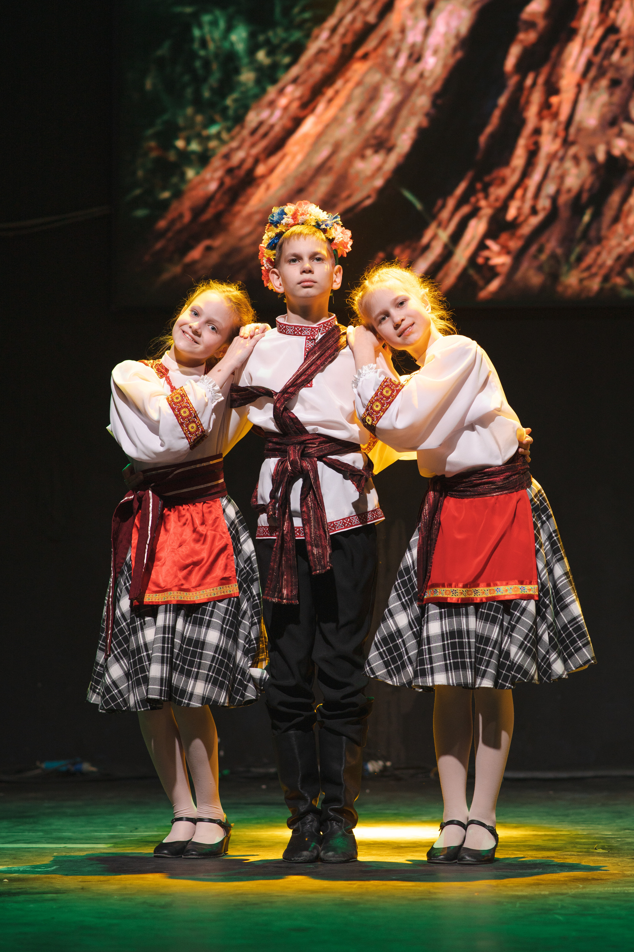 «Гора самоцветов», Ликование. SASHA SKETCHER