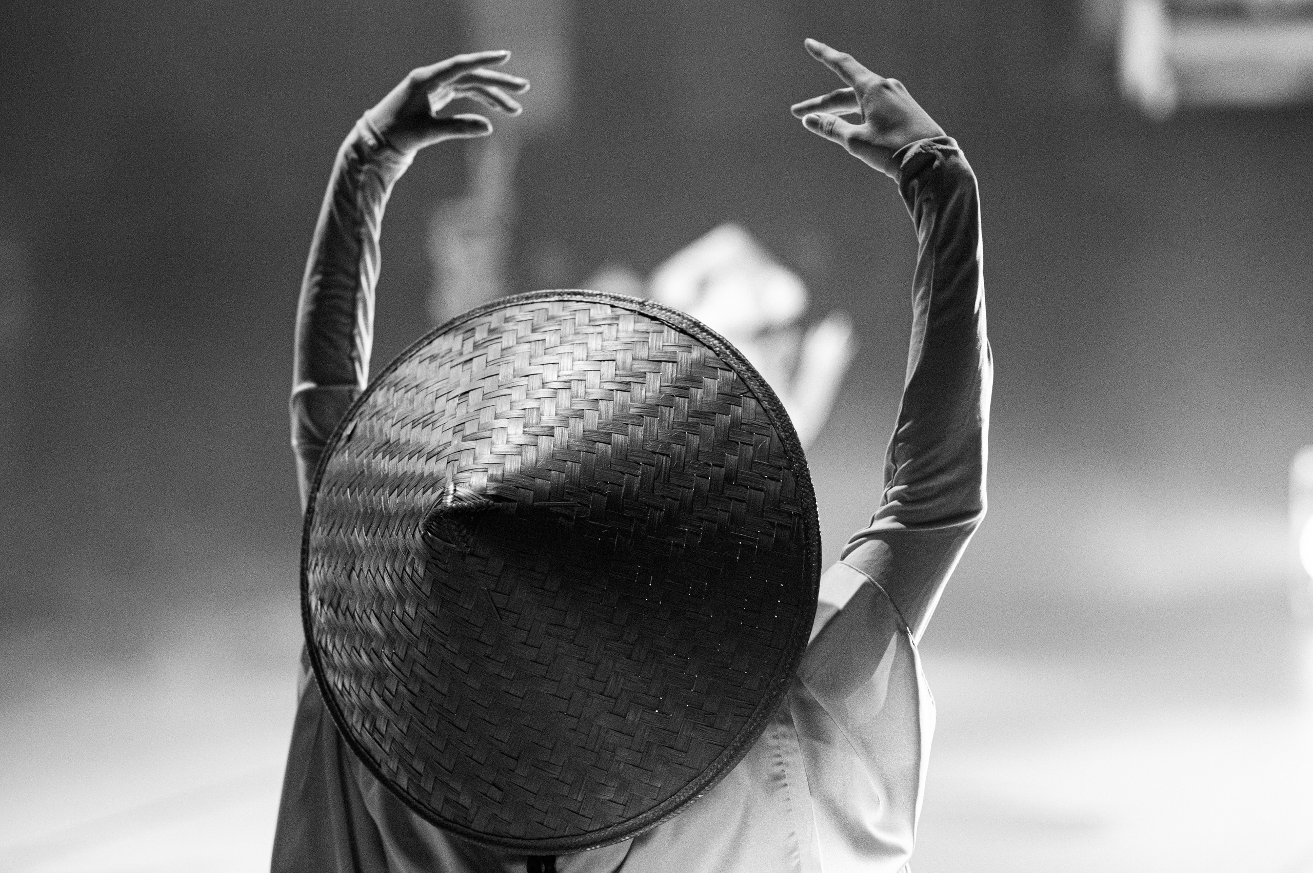 «ИДИ НА СВЕТ», ТХМ «Стиль». SASHA SKETCHER