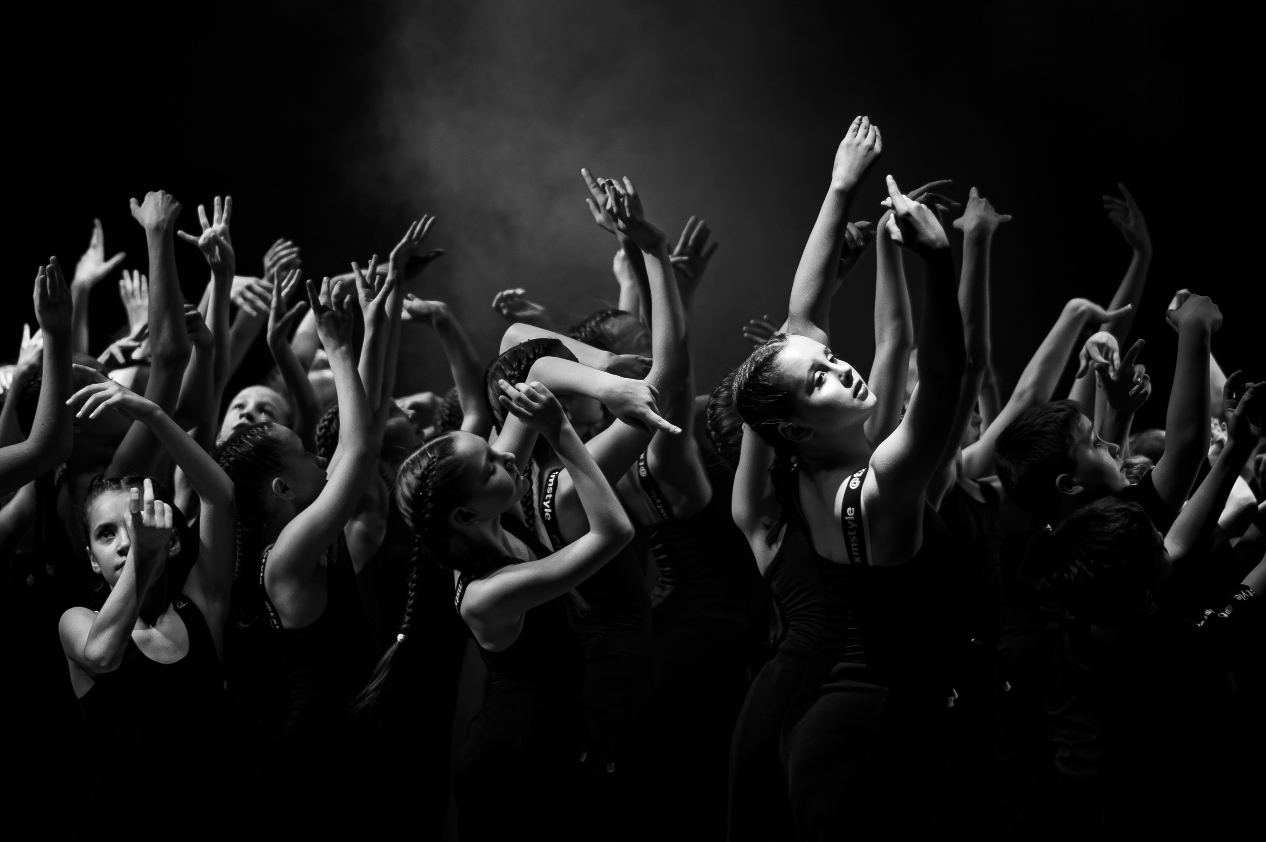 «ИДИ НА СВЕТ», ТХМ «Стиль». SASHA SKETCHER