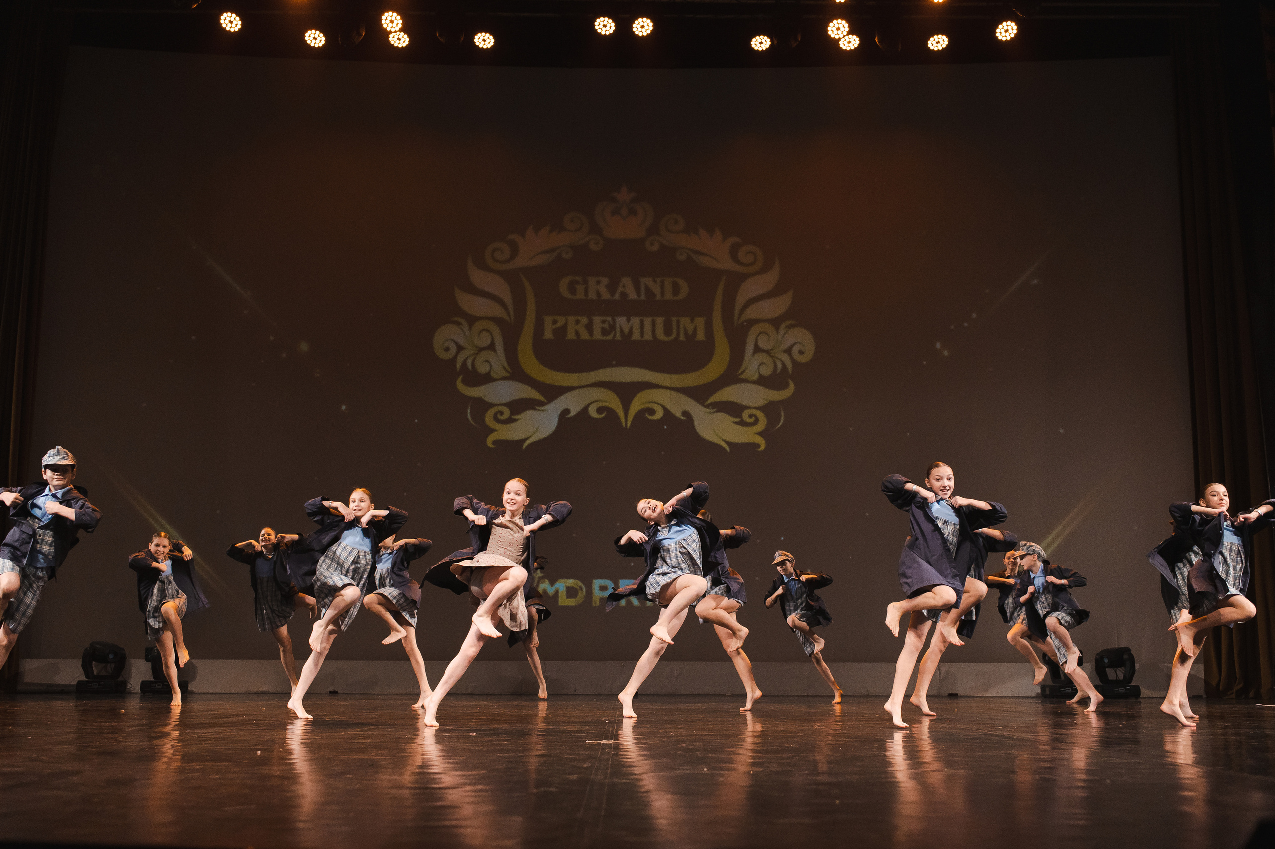 MD PRIDE GRAND PREMIUM. SASHA SKETCHER