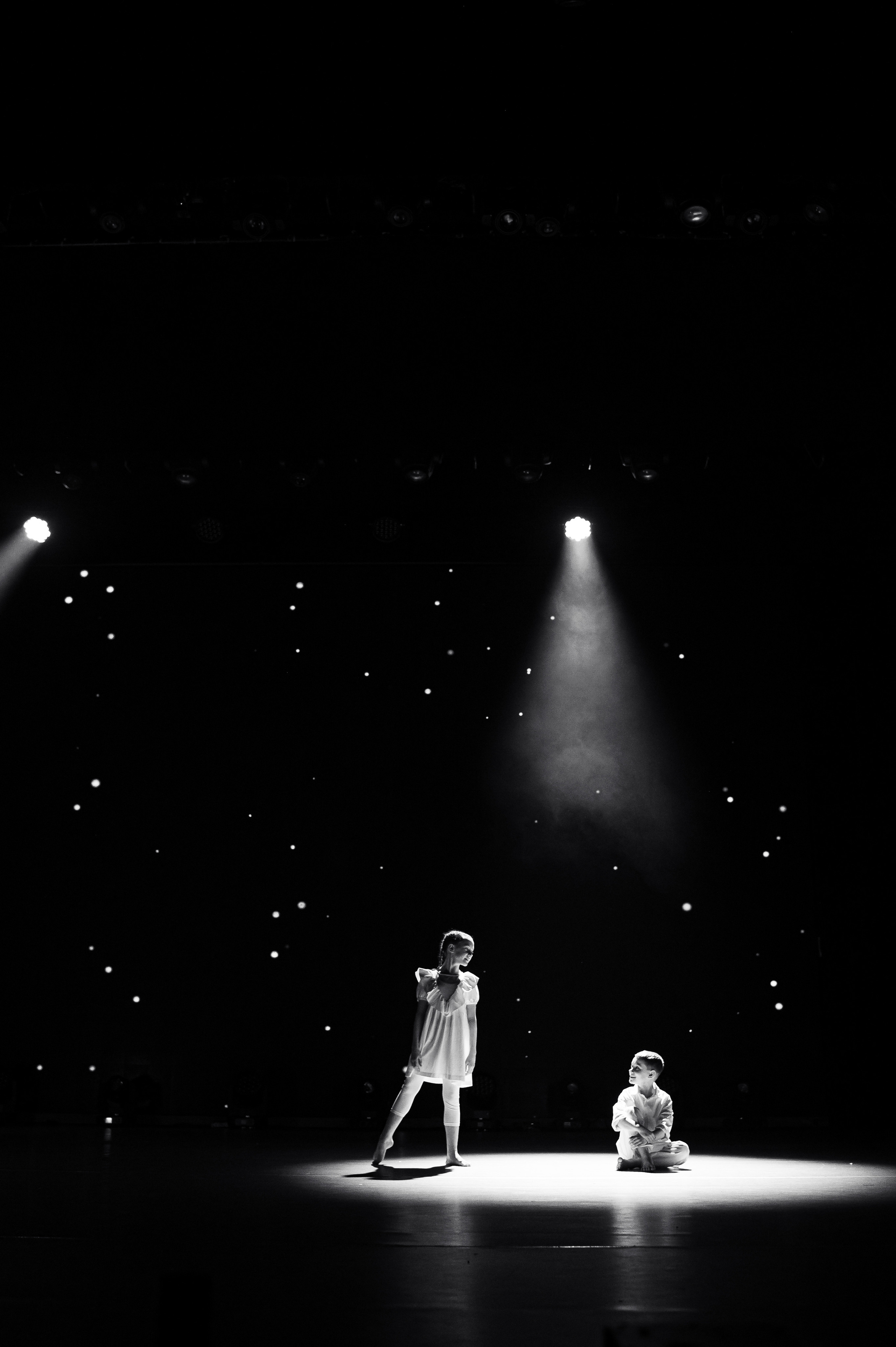 «ИДИ НА СВЕТ», ТХМ «Стиль». SASHA SKETCHER