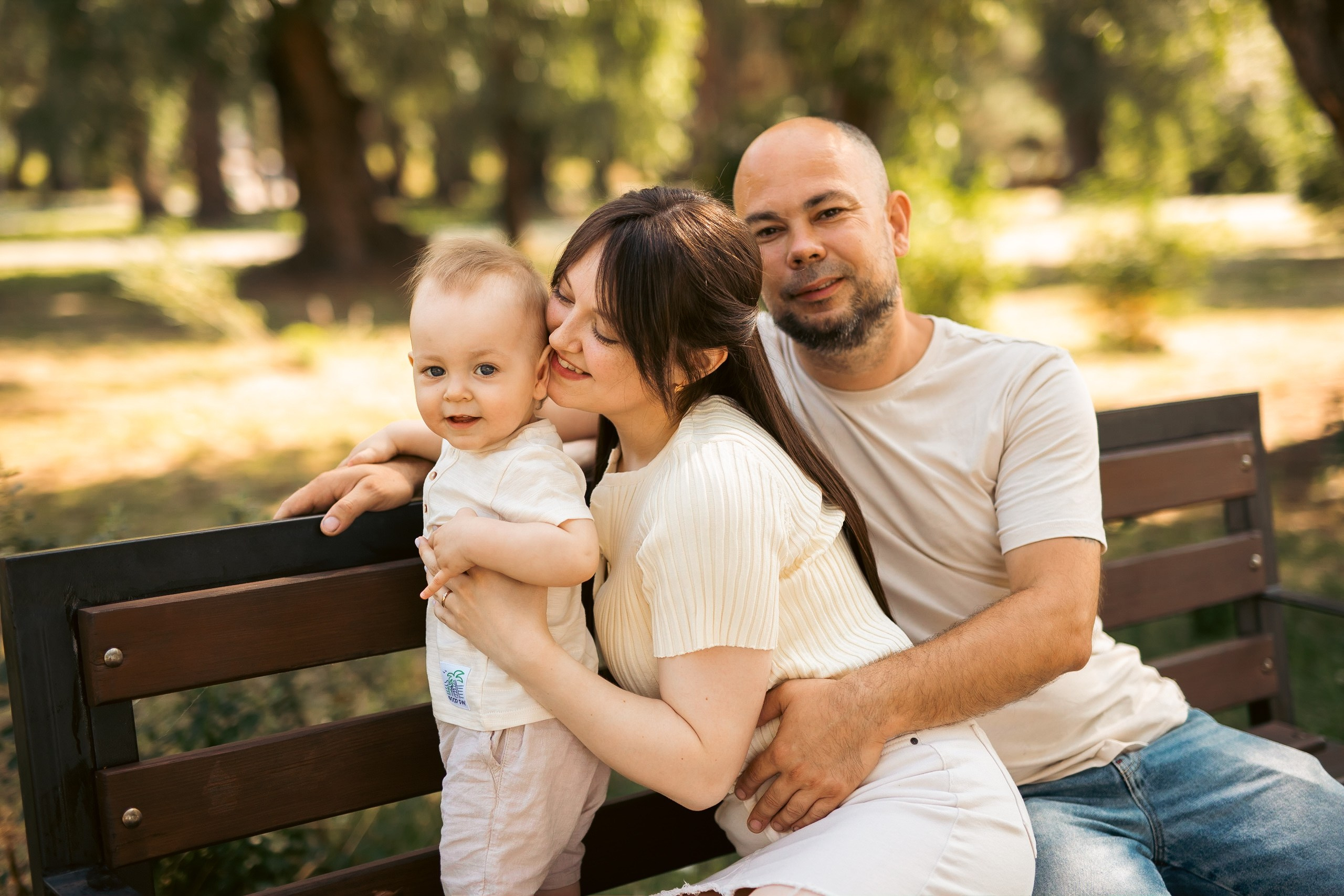 Семейная съёмка в парке Савелий, Дарья и Иван. Креативный и женский Фотограф Омске Наталья Лебедева