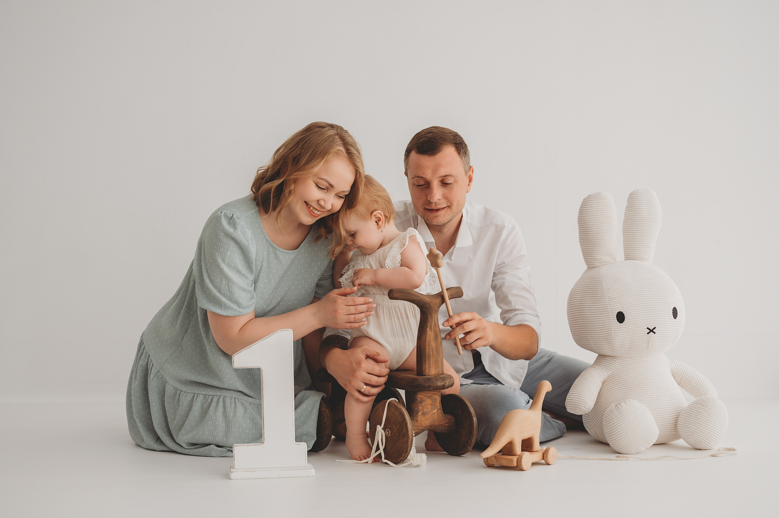 Семейные фото в минимализме. Детский и семейный фотограф Ирина Гладких