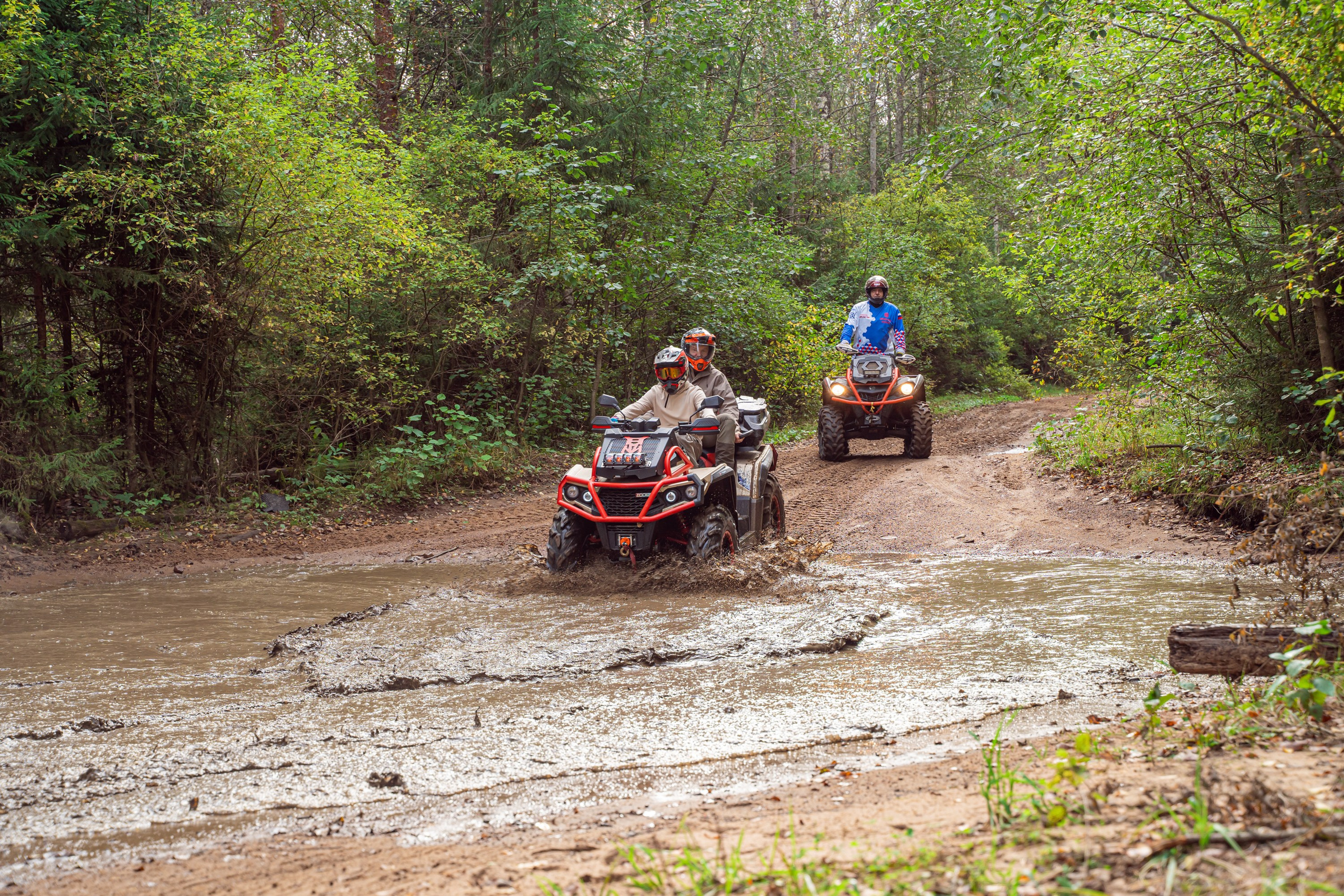 Квадровыезд —спортивный репортаж в Ленинградской области. Свадебный, семейный, портретный, репортажный фотограф в Санкт-Петербурге