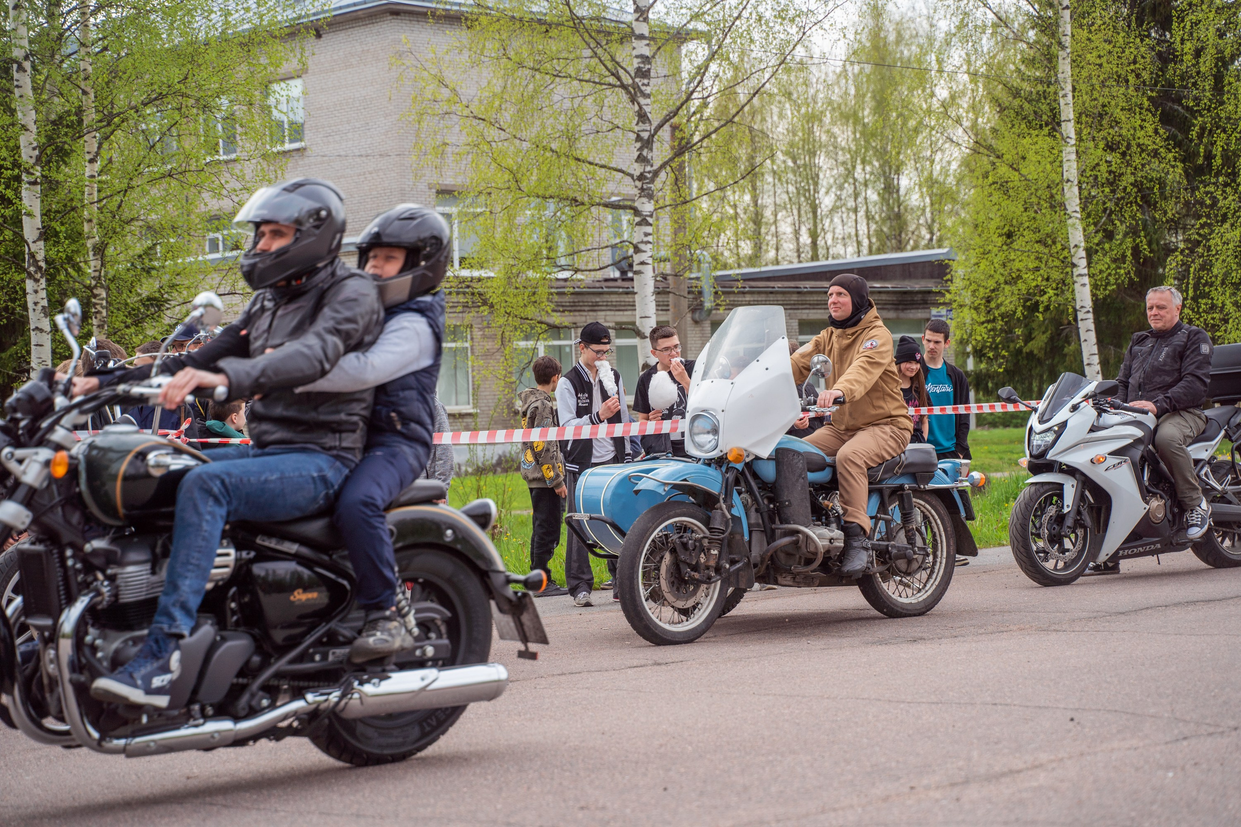 Мотоциклы —репортажная фотосъемка в Санкт-Петербурге. Свадебный, семейный, портретный, репортажный фотограф в Санкт-Петербурге