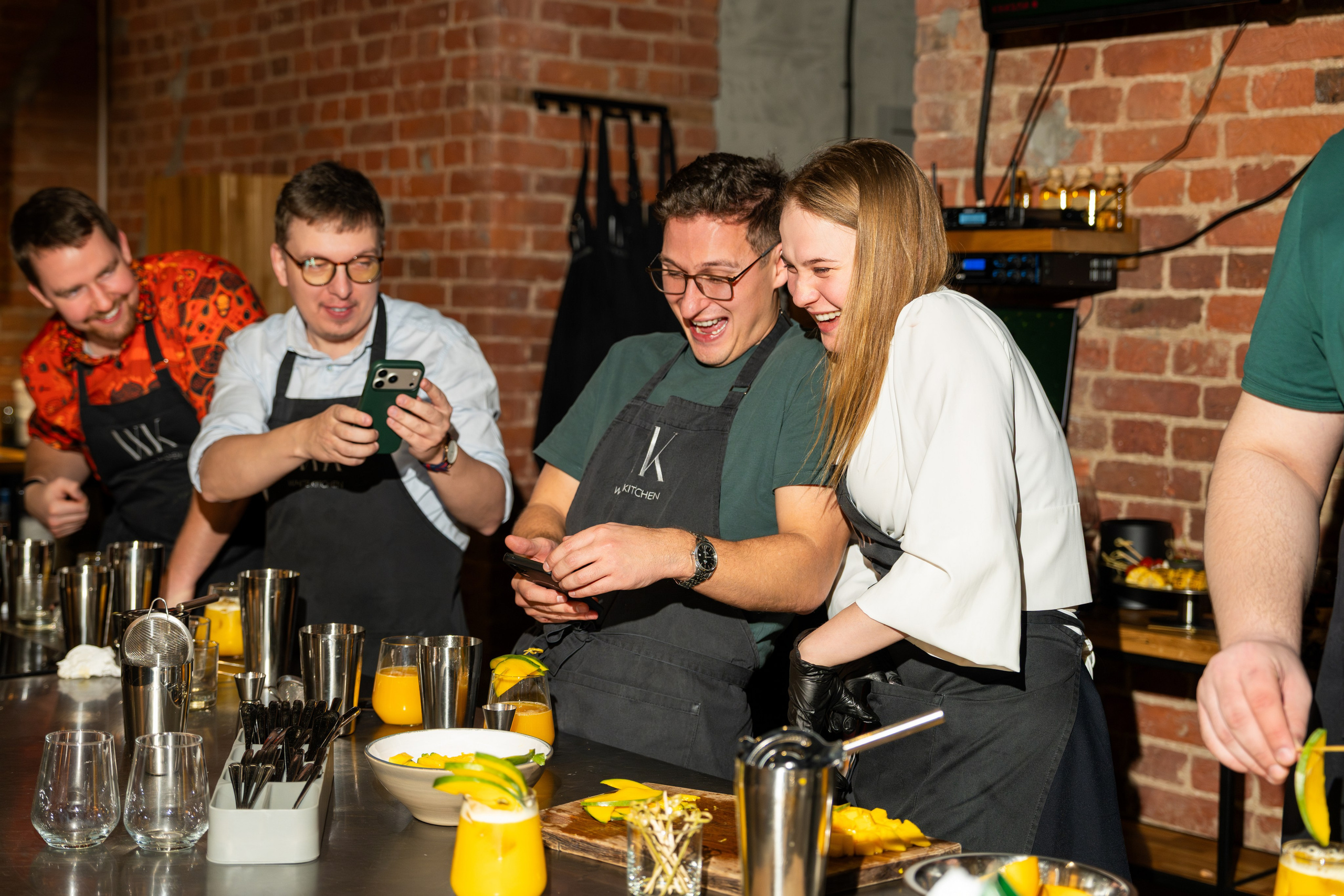 Корпоратив в кулинарной школе White Kitchen