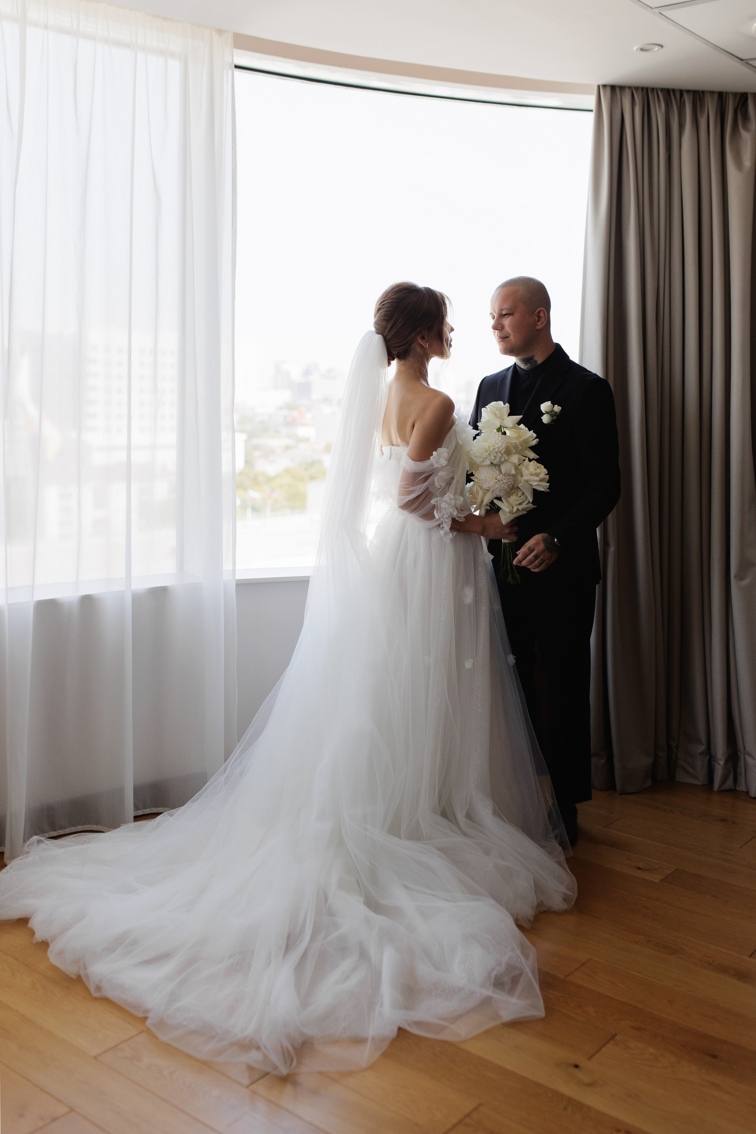 Свадебная фотосессия в Краснодарском отеле Marriott. Фотограф в Краснодаре Анна Худокормова. Свадебные, семейные, детские фотосессии