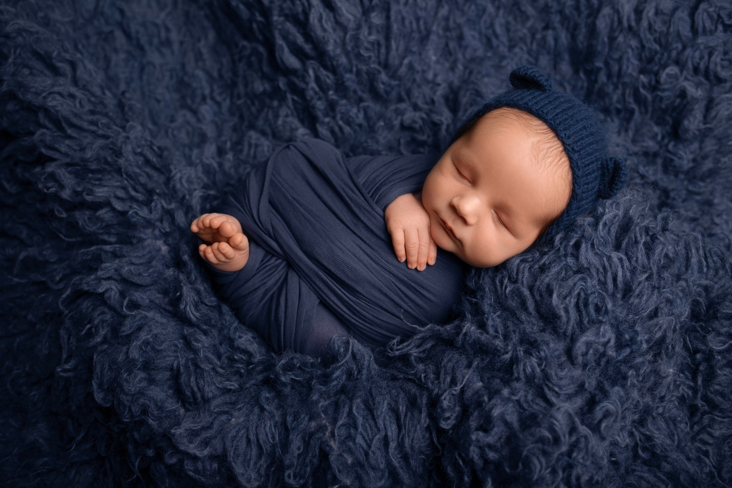 Мальчики. Фотограф новорождённых Волгоград Волжский Дарья Рыскаль