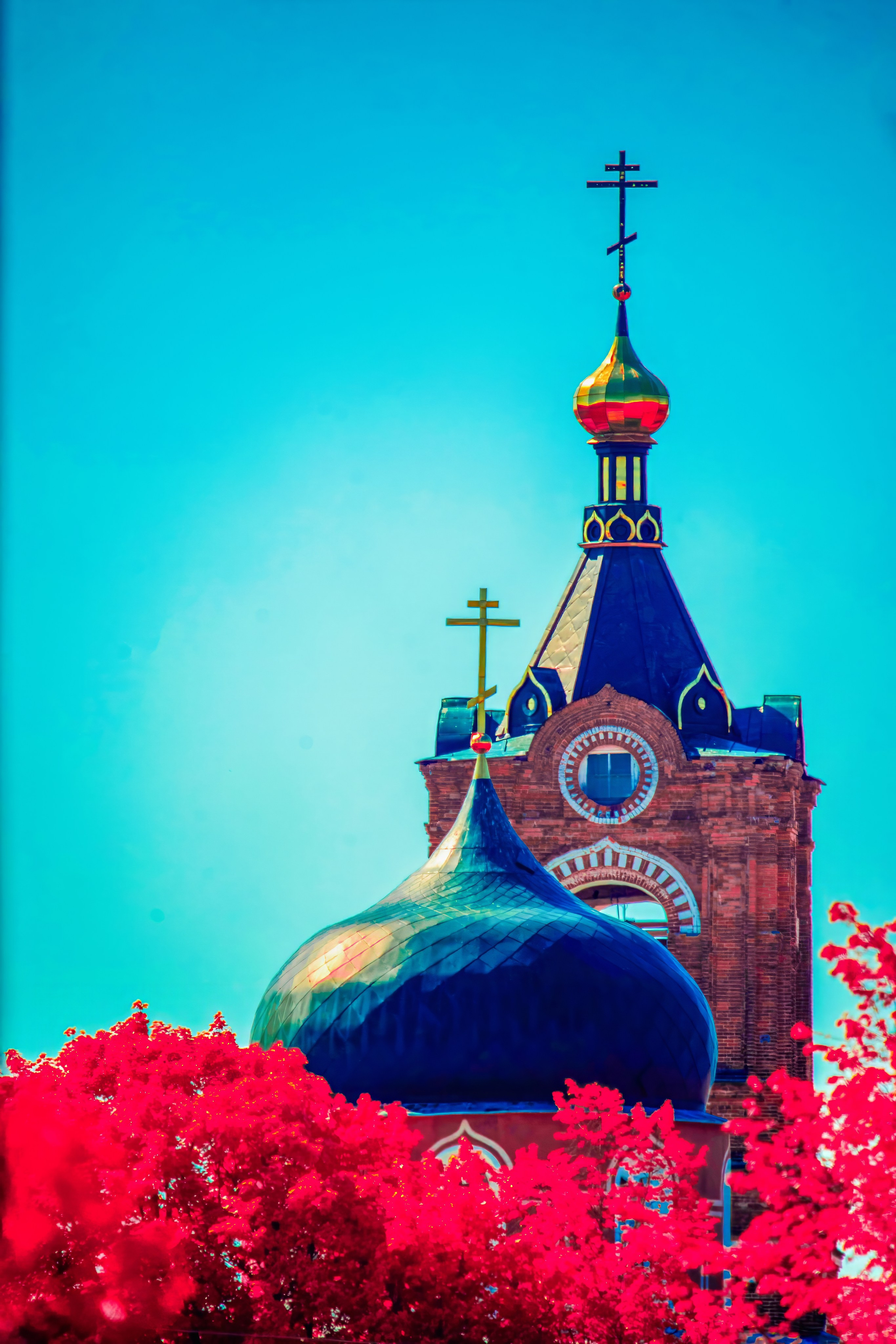 Color — Цветная