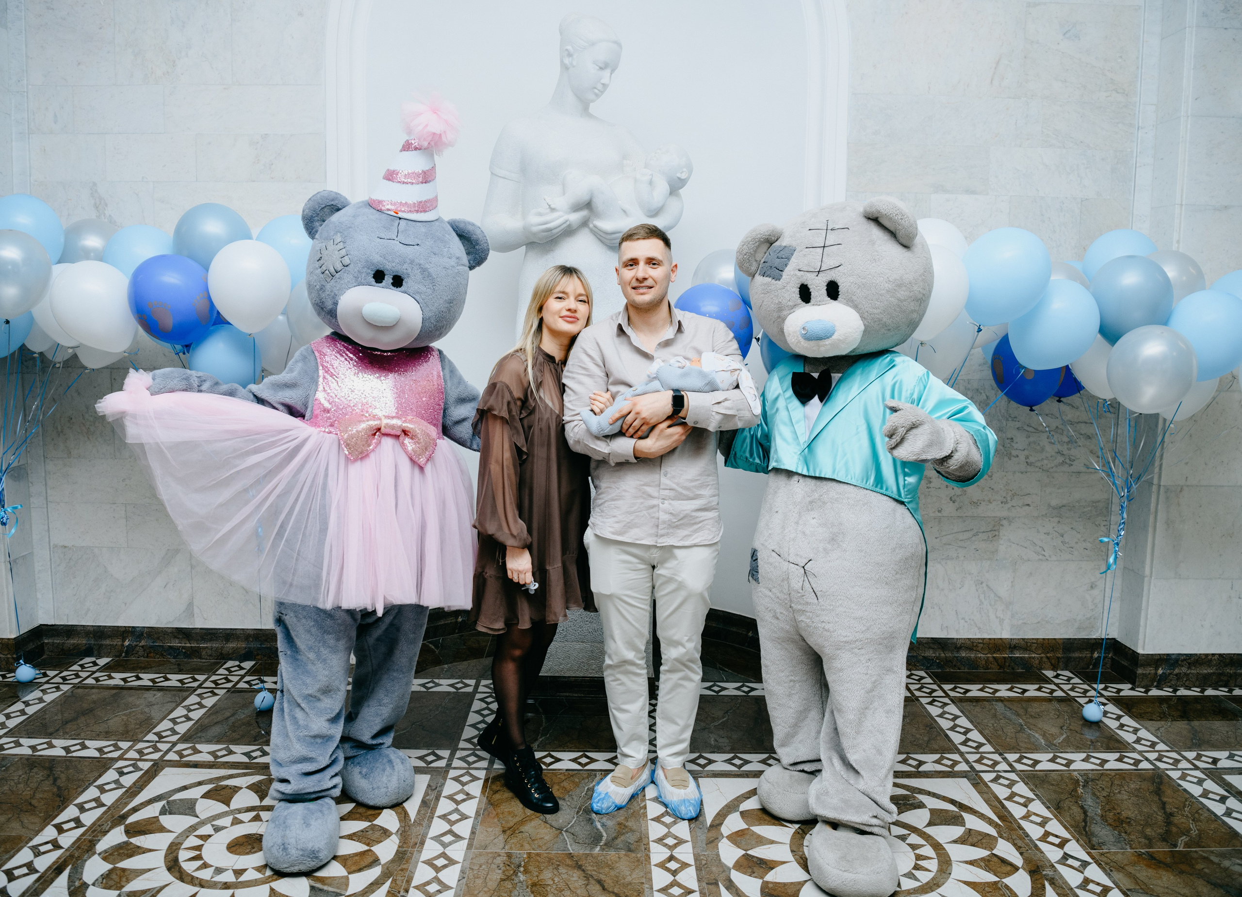 Выписка Владимира. Снегиревка. Фотограф на выписку из роддома в Москве и МО