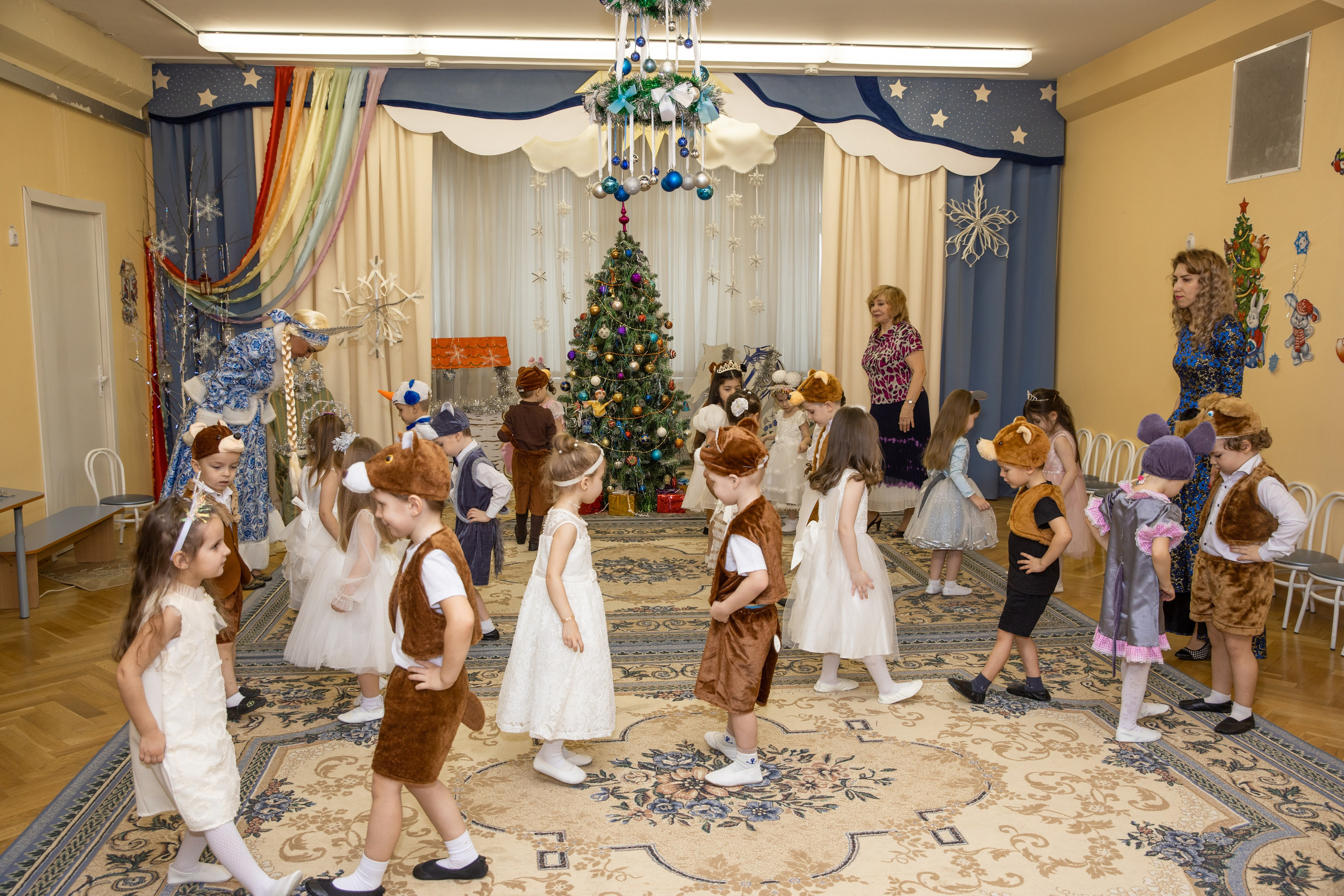 Новогодний утренник Росинка. Фотограф в Железнодорожном и Балашихе