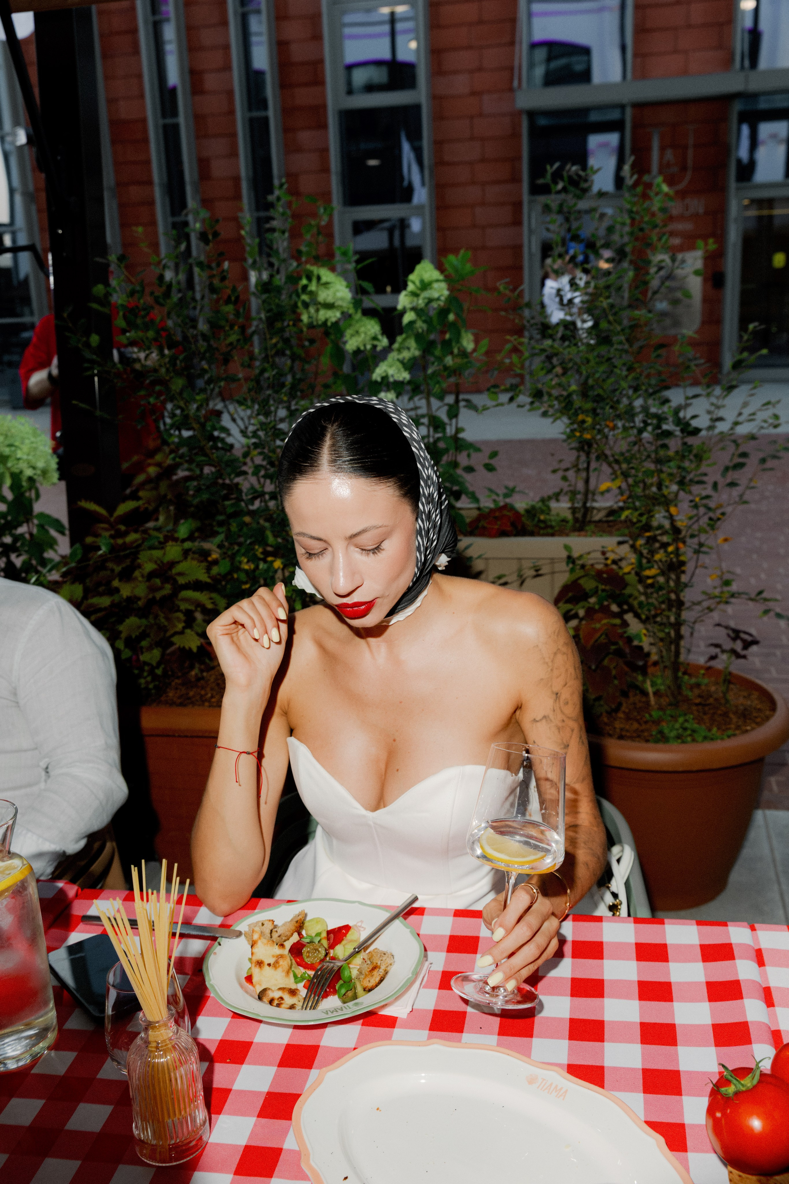 СВЕТСКОЕ. Фотограф Владивосток Ян Паклин