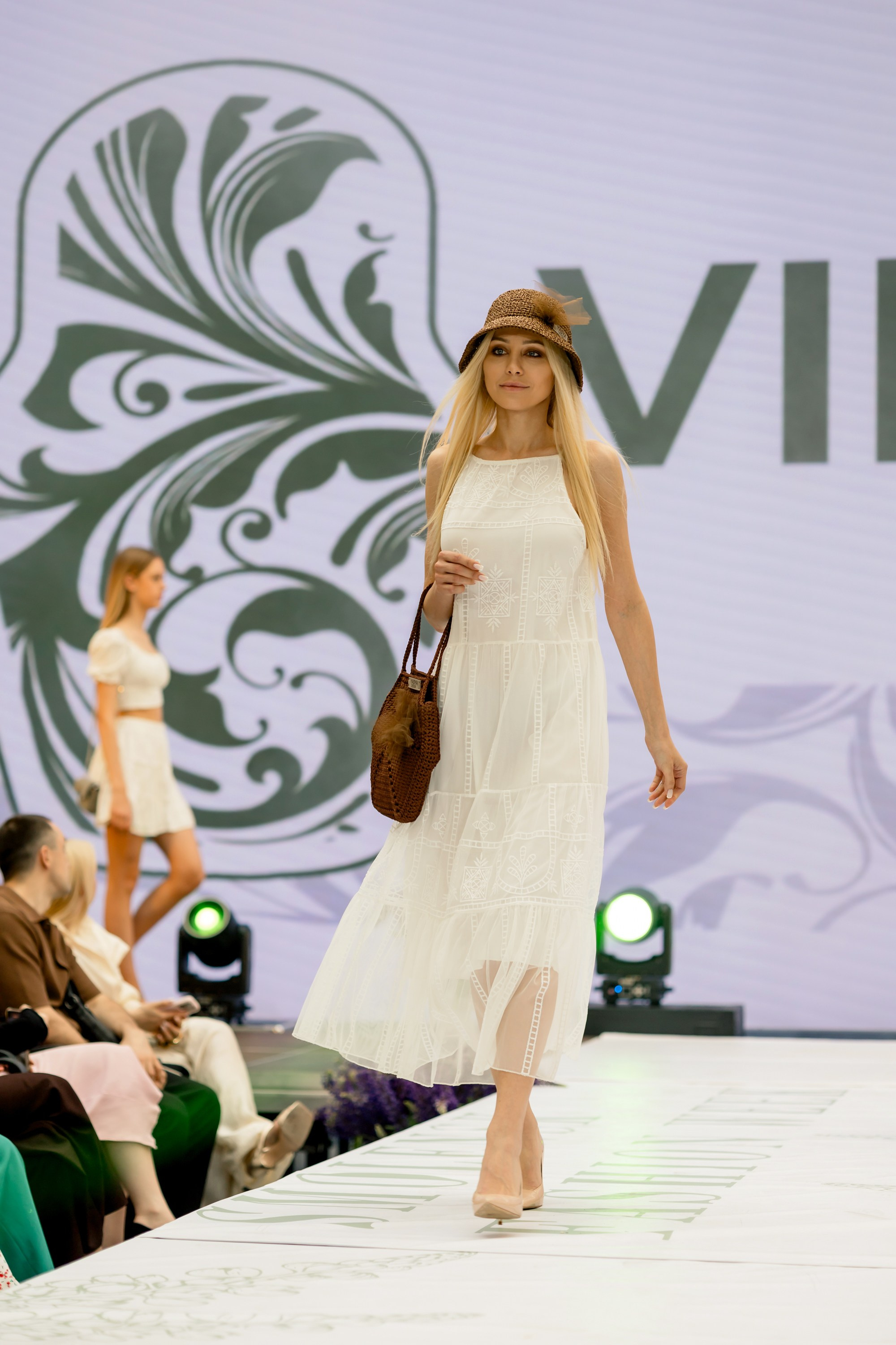 Smolensk Fashion Week 2025_День 2_Смоленская матрешка. Главная