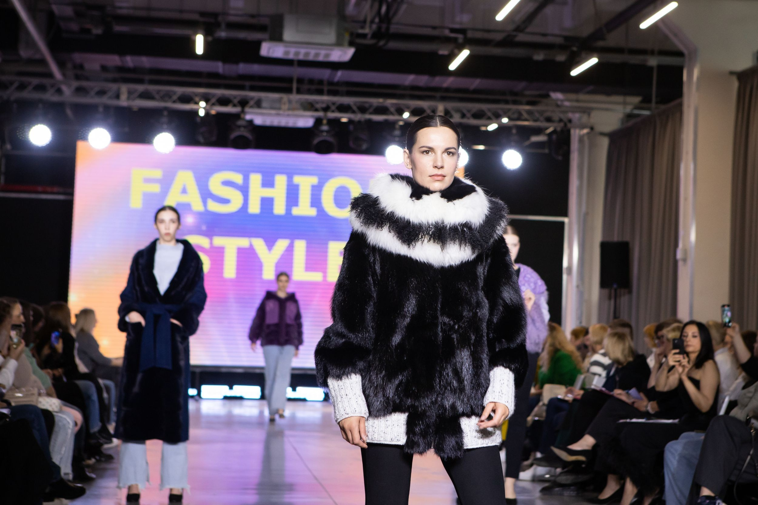 Фестиваль моды и красоты Fashion Style (11 мая 2024). Репортажный фотограф Алексей Пирязев